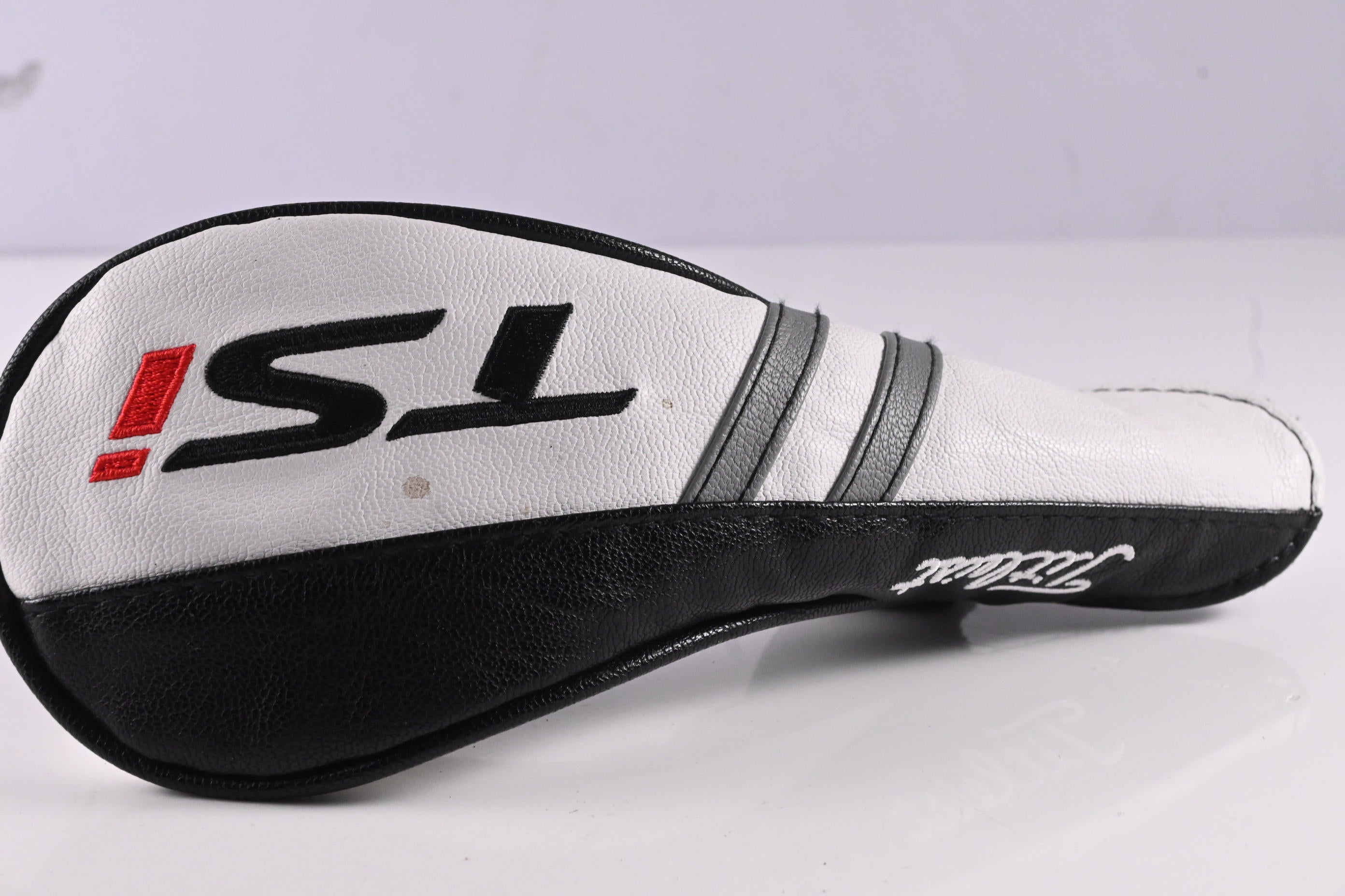 Titleist TSi2 #4 Hybrid / 21 Degree / Stiff Flex Hzrdus Smoke RDX Black 80 Shaft