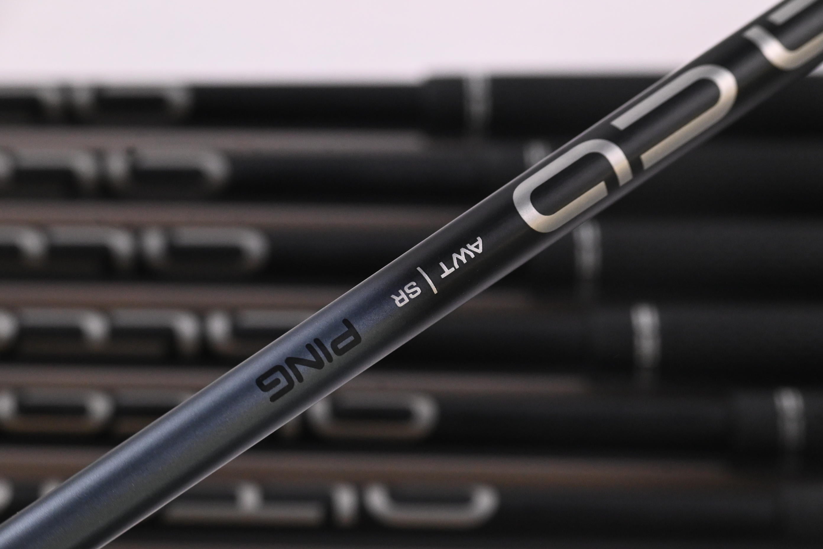 Ping G425 Irons / 4-PW / Red Dot / Senior Flex Ping Alta CB Slate Shafts