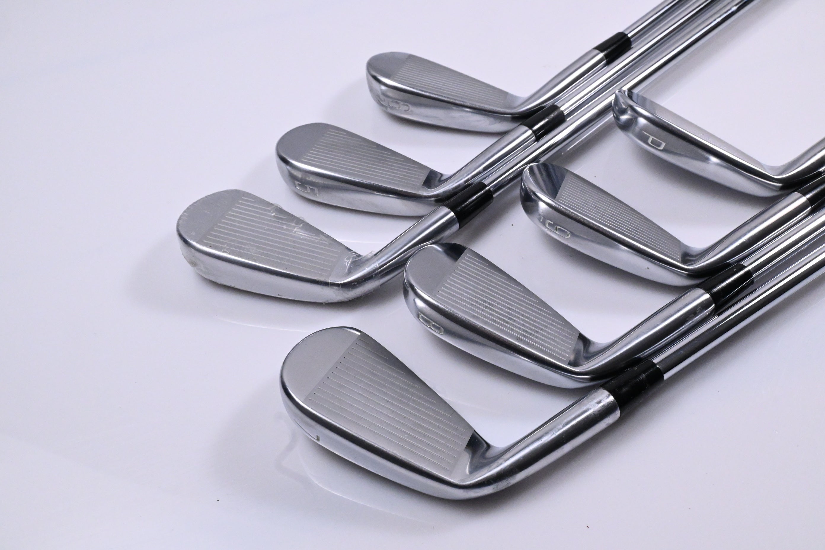 Mizuno Pro 245 Irons / 4-PW / Regular Flex True Temper Dynamic Gold Mid 100 R300