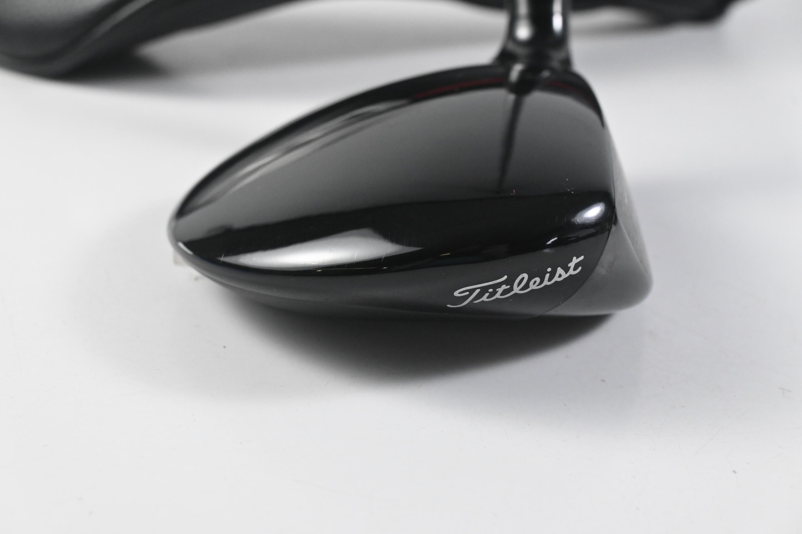 Titleist GT1 #5 Wood / 18 Degree / Regular Flex Fujikura Air Speeder 40 Shaft