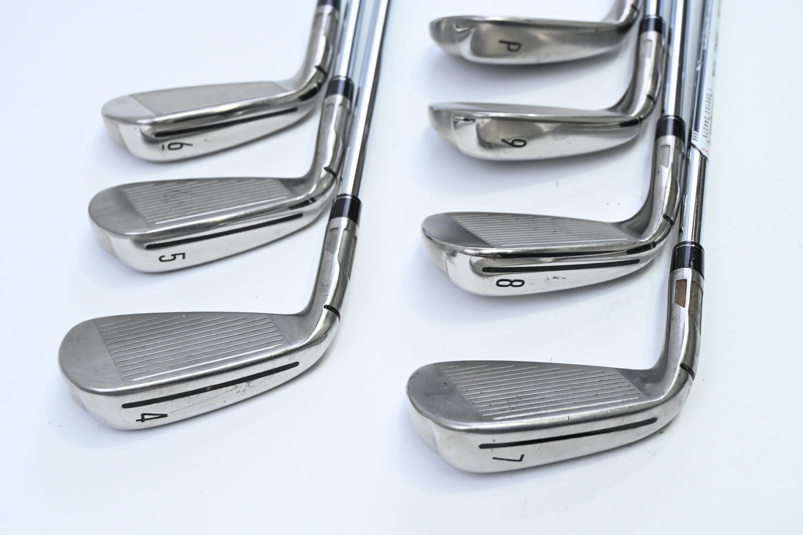 Taylormade SIM2 Max Irons / 4-PW / Regular Flex KBS Max MT 85 Shafts