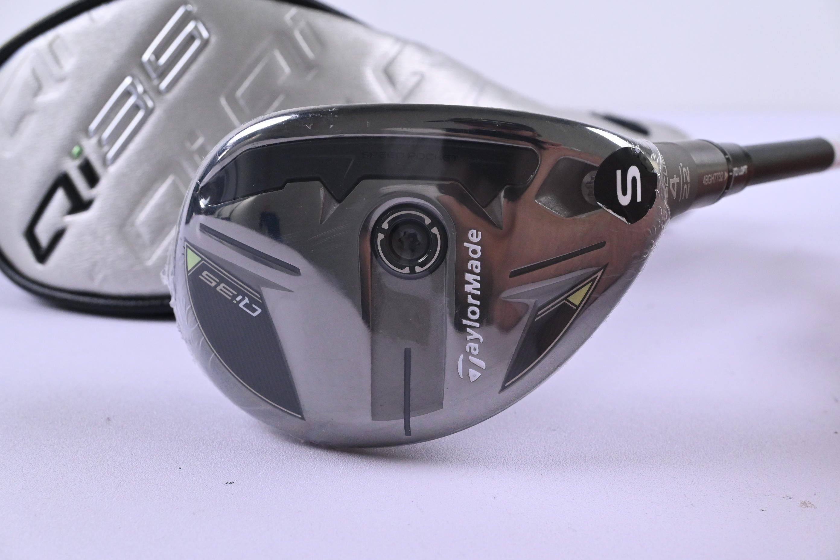 Taylormade Qi35 #4 Hybrid / 22 Degree / Stiff Flex Fujikura Ventus Blue 7 Shaft
