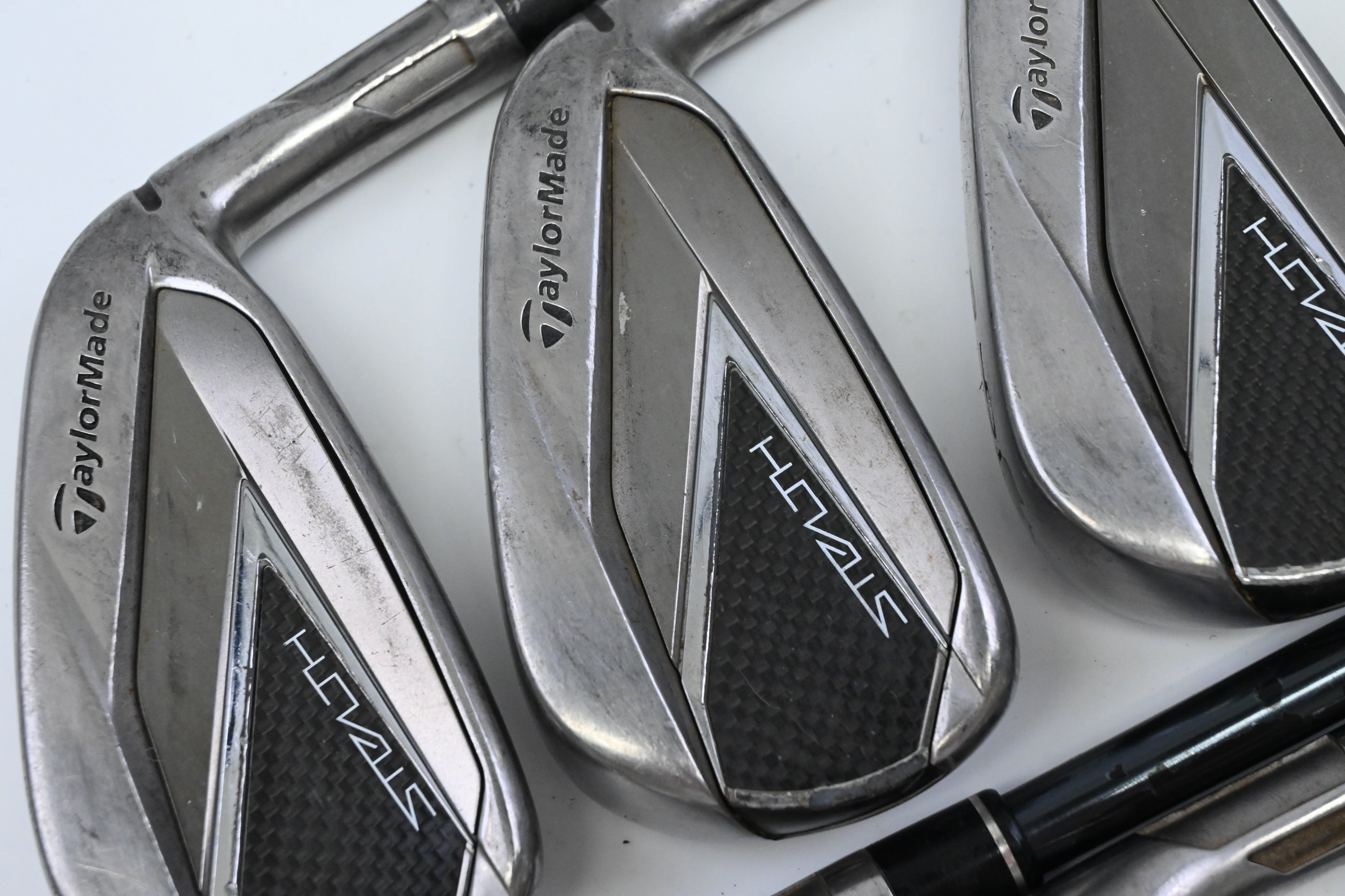 Taylormade Stealth Irons / 4-PW+SW / Stiff Flex UST Recoil Dart 90 Shafts