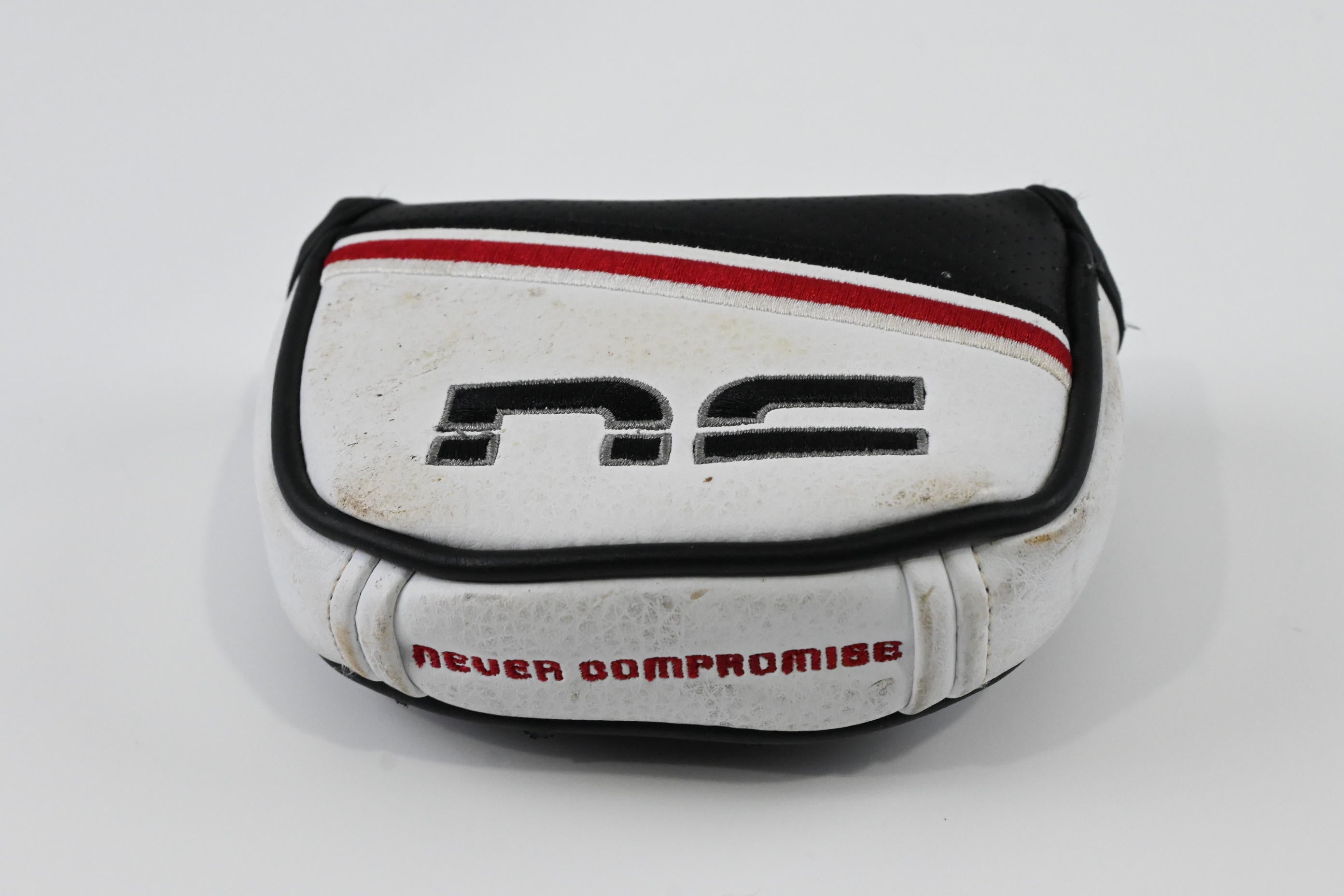 Never Compromise Reserve 3 Putter / 34 Inch