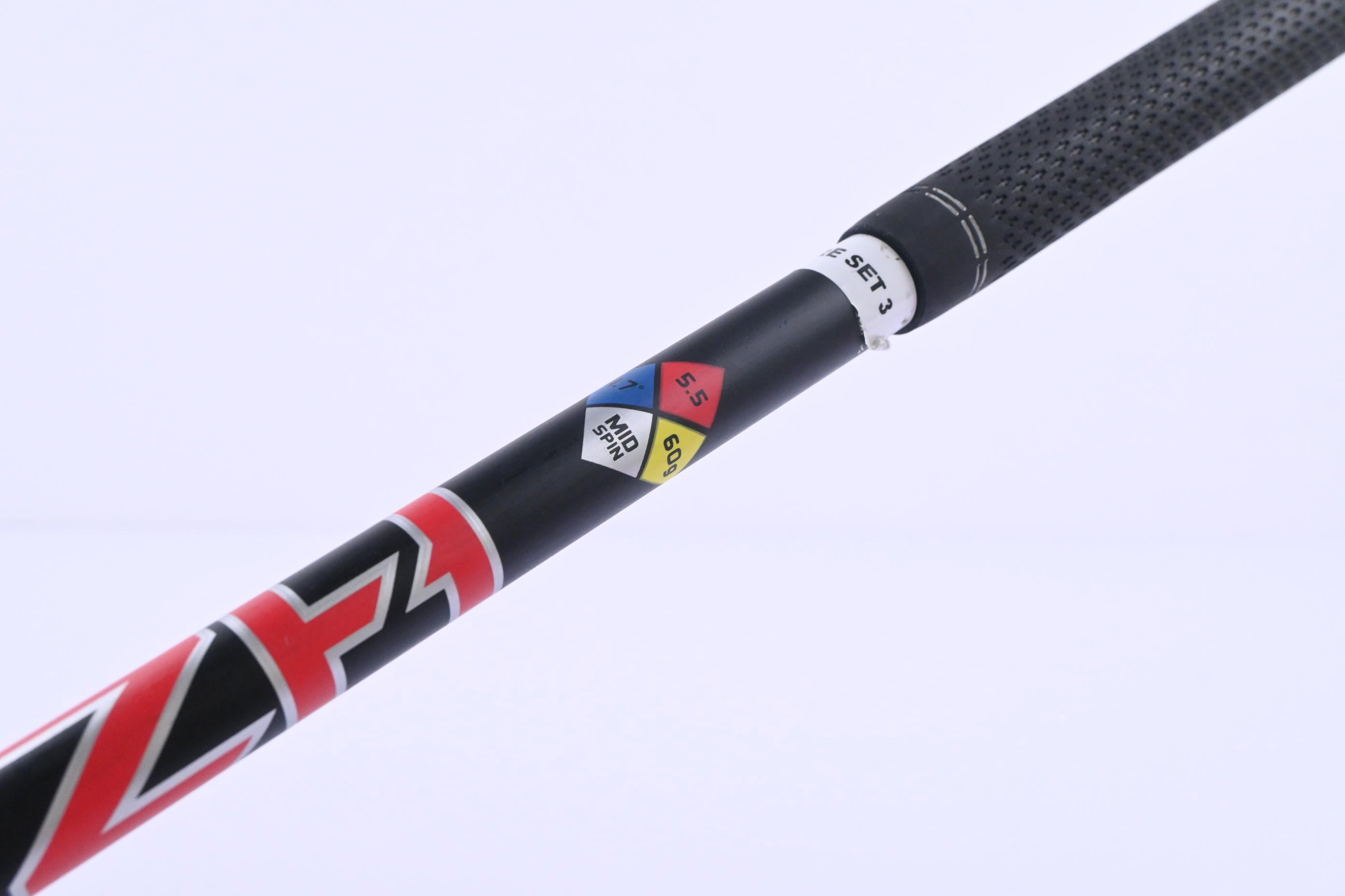 Titleist TSR2 #3 Wood / 16.5 Degree / Regular Flex HZRDUS Gen4 CB Red 60