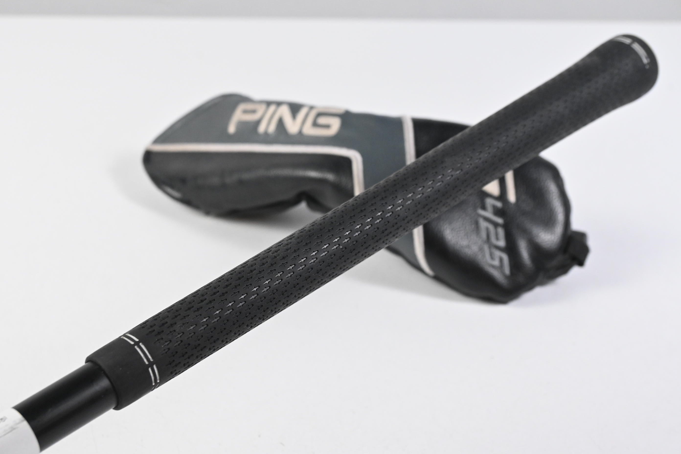 Ping G425 #3 Hybrid / 19 Degree / Regular Flex Ping Alta CB Slate 70 Shaft