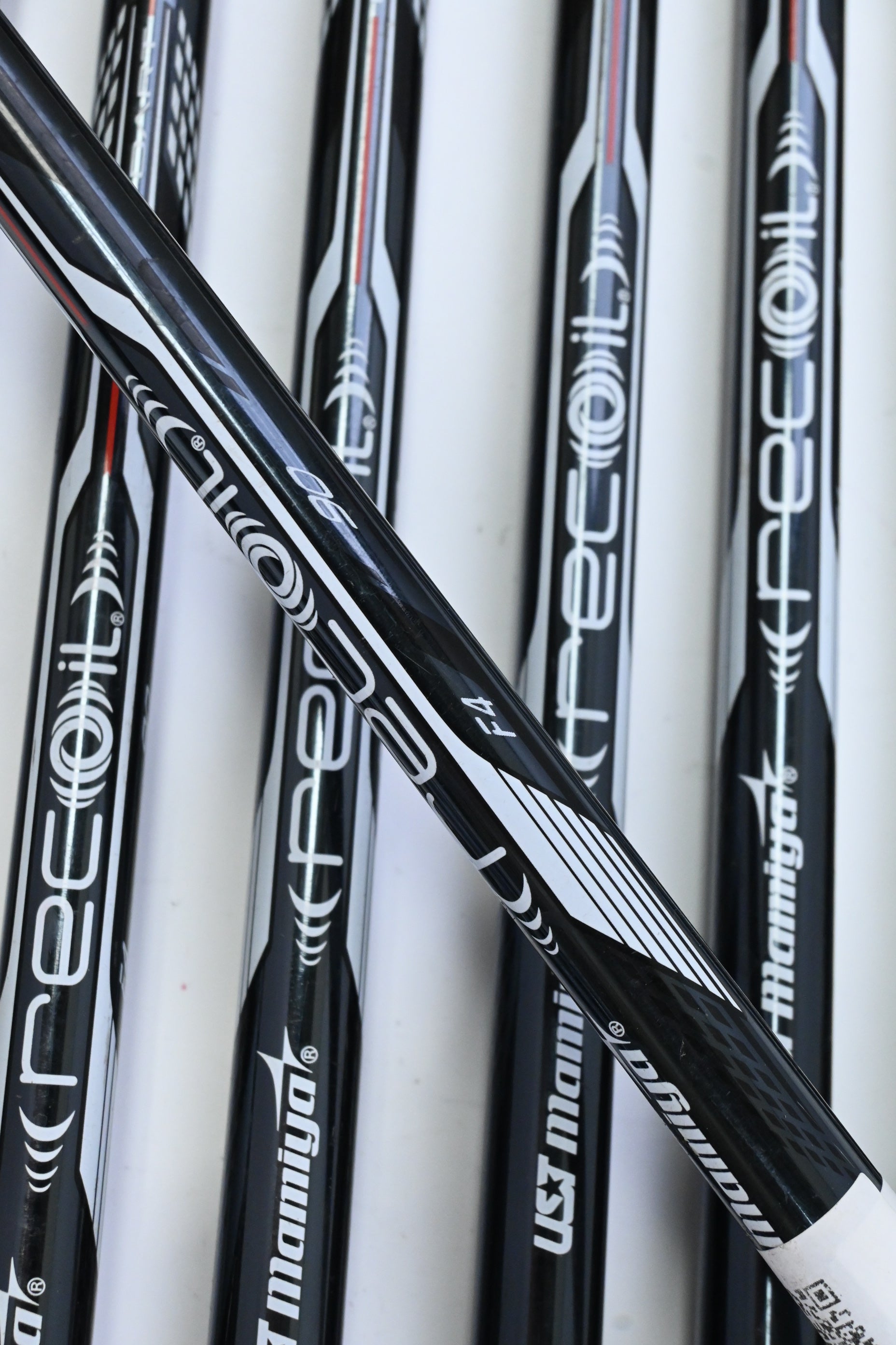 Taylormade Stealth Irons / 4-PW+SW / Stiff Flex UST Recoil Dart 90 Shafts