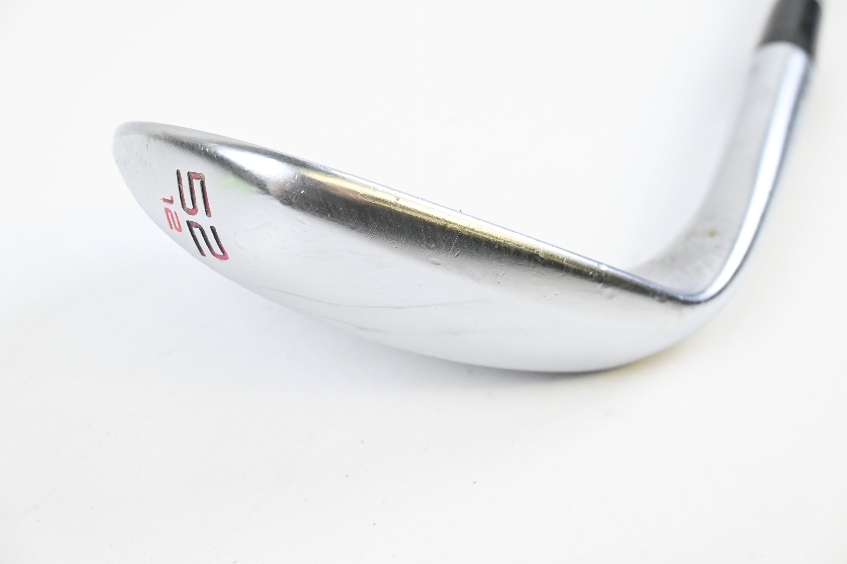 Cleveland CBX Full Face 2 Gap Wedge / 52 Degree / Wedge Flex Dynamic Gold