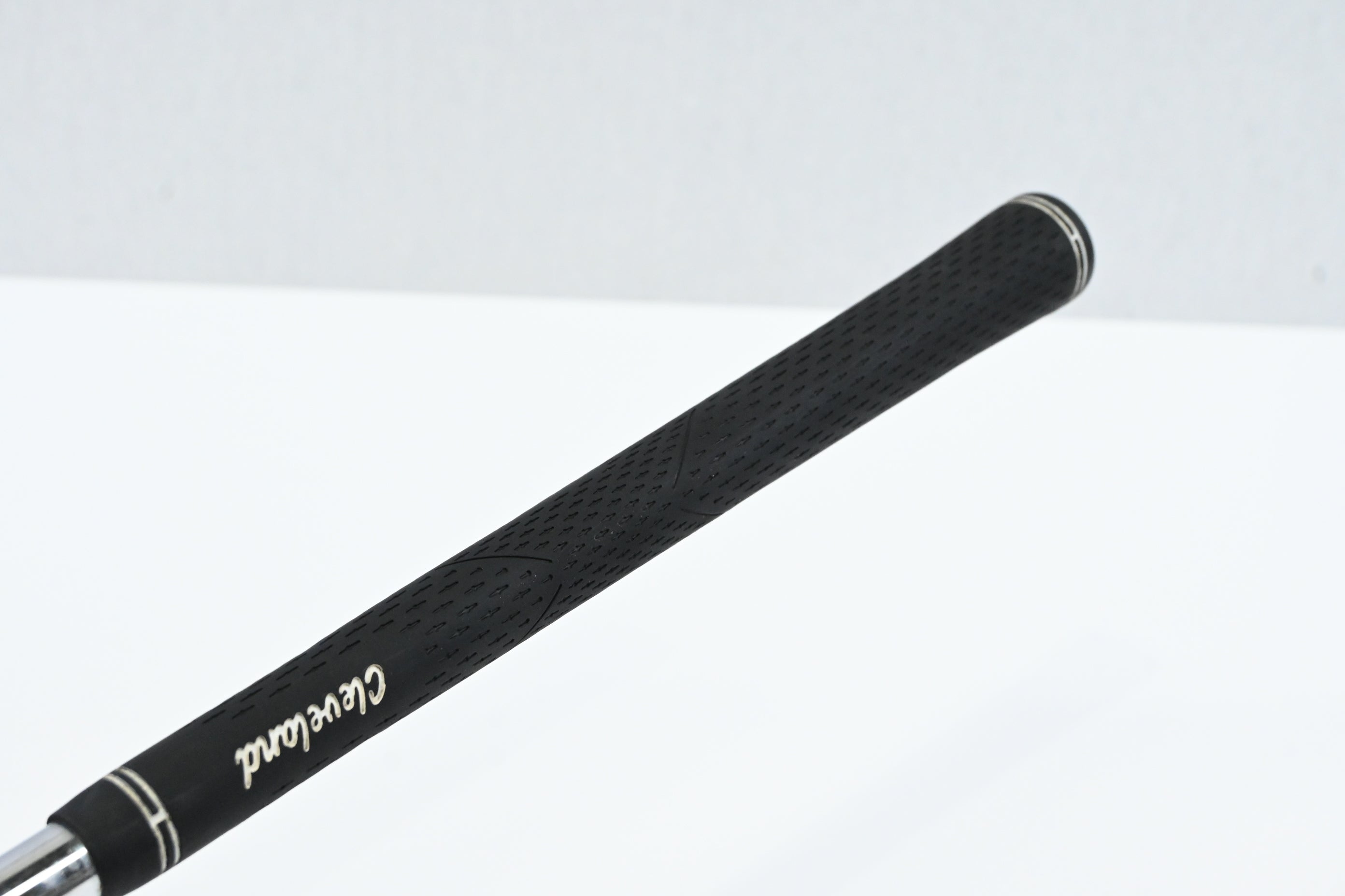 Cleveland CG16 Black Pearl #8 Iron / Regular Flex Cleveland Traction 85 Shaft