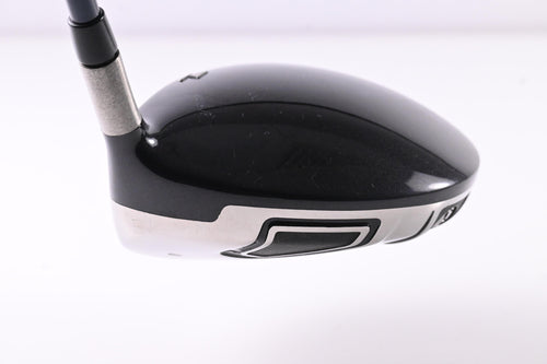 Titleist 909 D3 Driver / 9.5 Degree / Regular Flex Graphite Design YS-7 Shaft