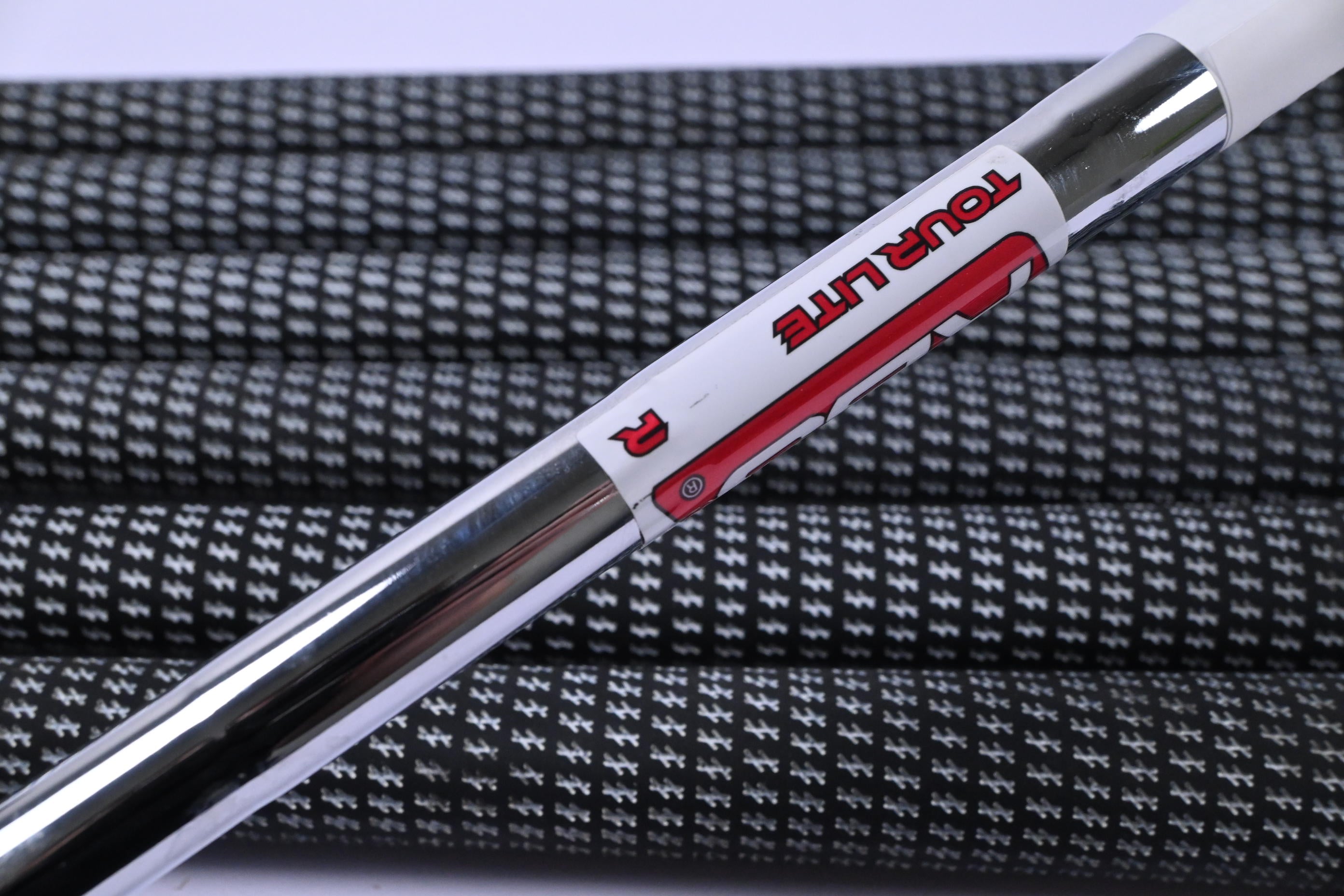 Takomo 101 Irons / 4-PW / Regular Flex KBS Tour Lite Shafts