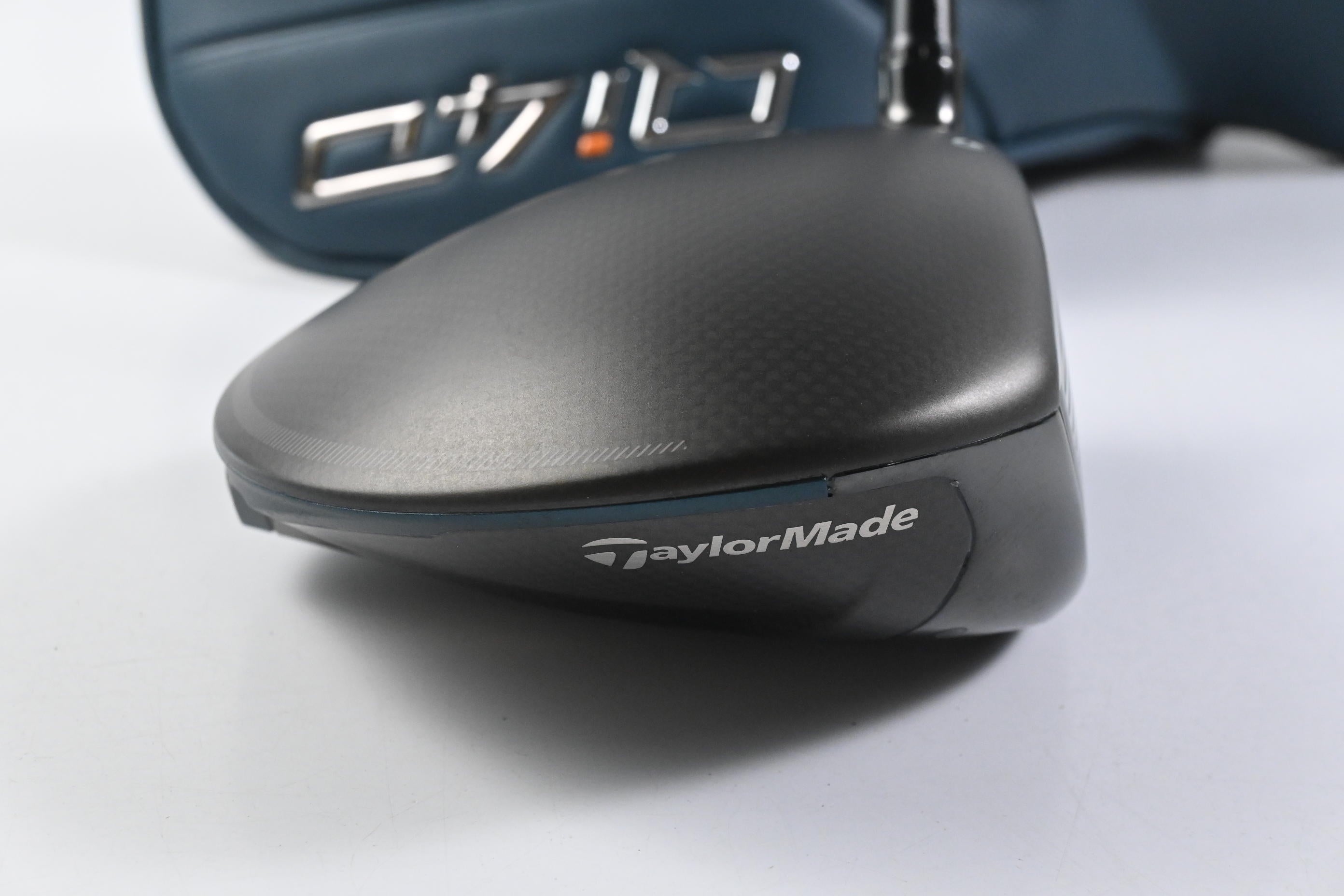 Taylormade Qi4D Driver / 9 Degree / Stiff Flex Kai'li Dark Waves Black 60 Shaft
