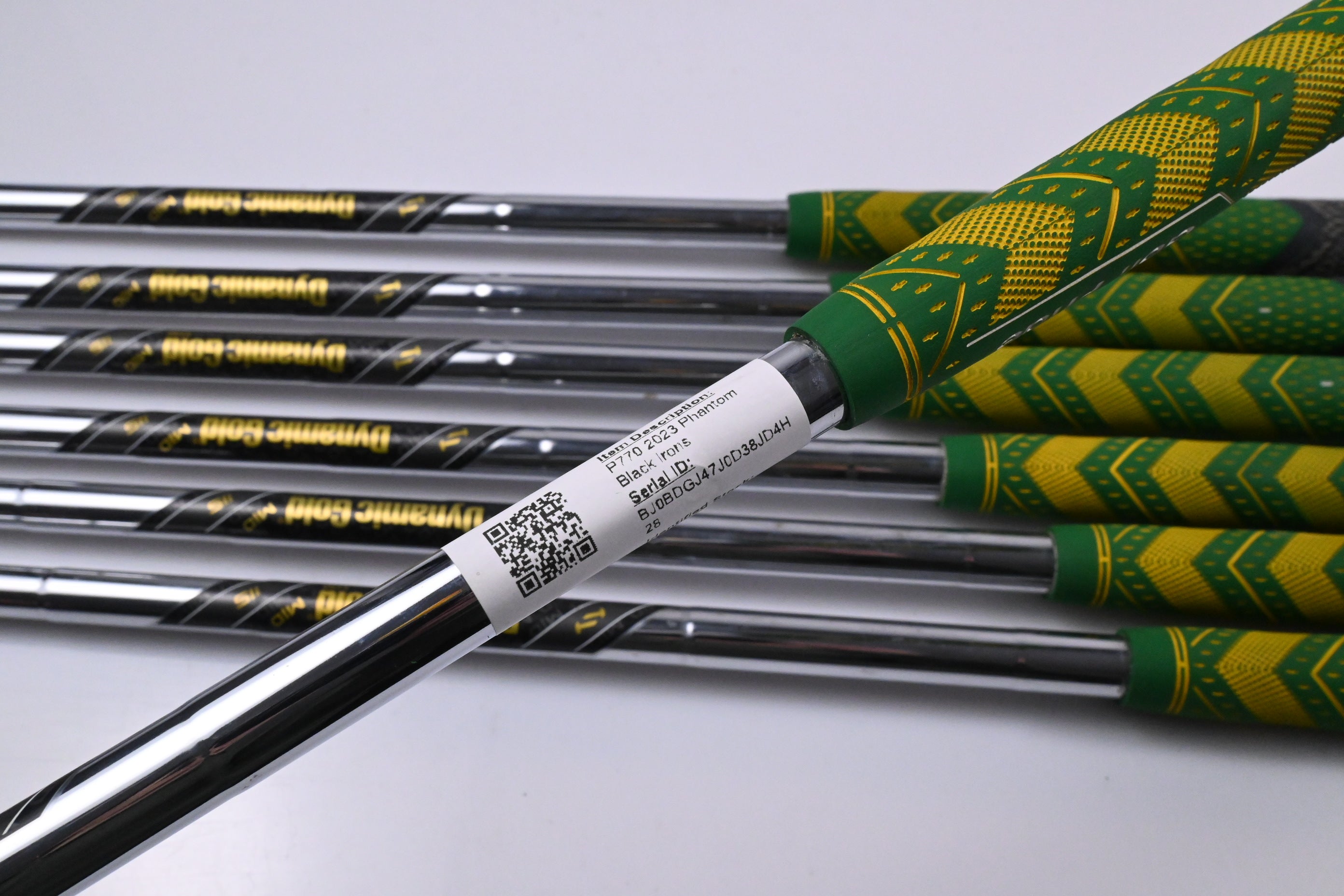 Taylormade P770 2023 Phantom Black Irons / 4-PW / X-Flex Dynamic Gold Mid 115