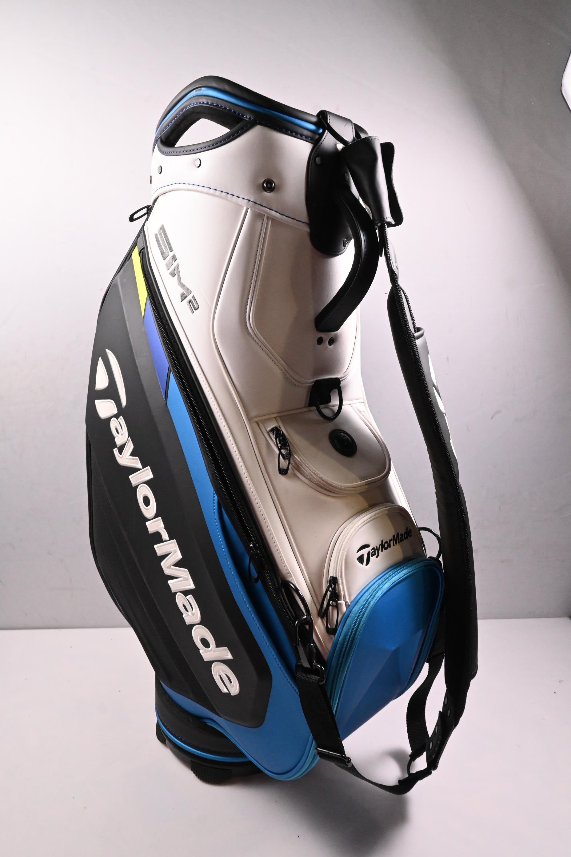 Taylormade SIM 2 Tour Bag / 6-Way Divider / Black, White