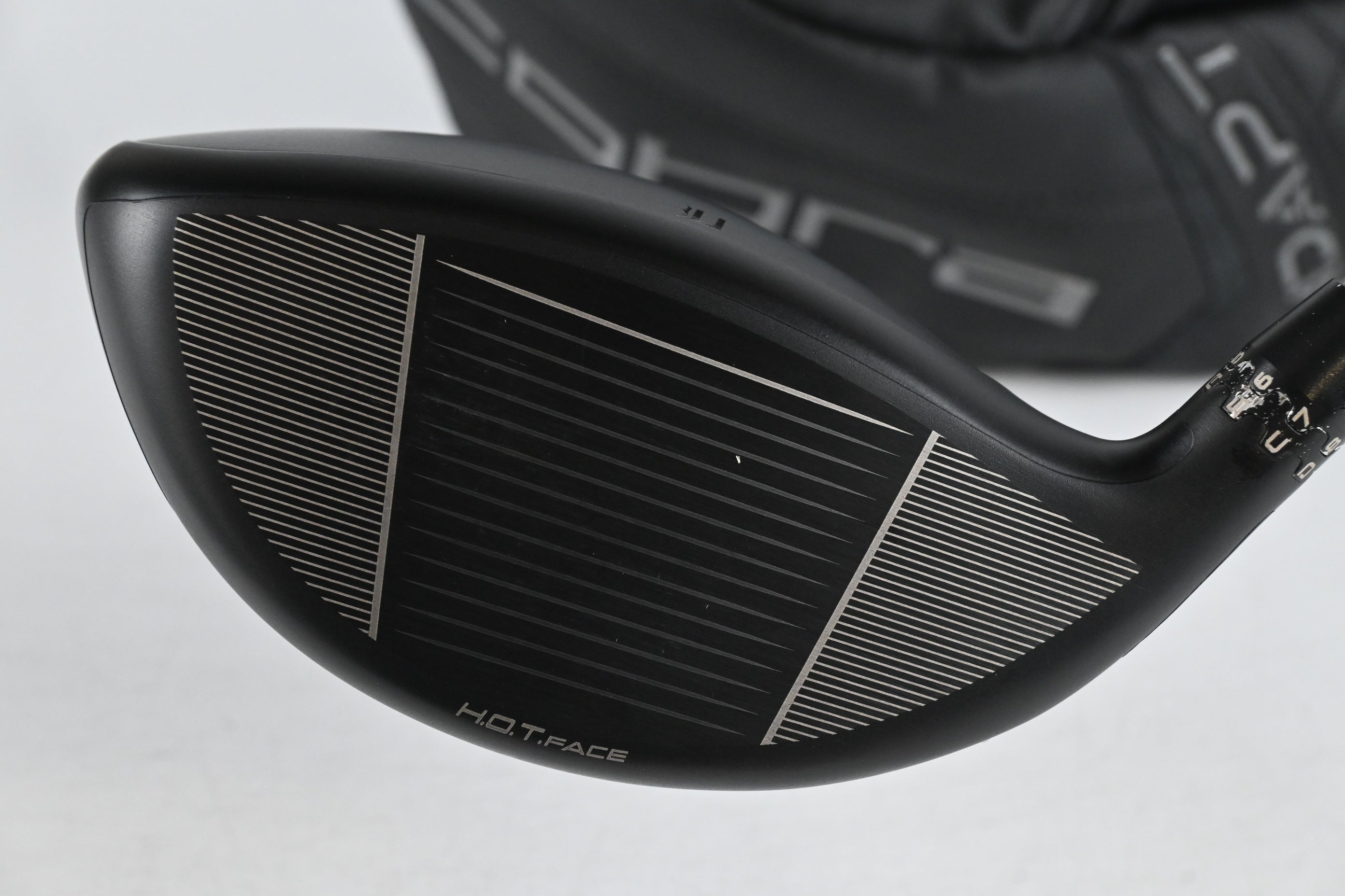 Cobra DS-Adapt MAX-D Driver / 10.5 Degree / Stiff Flex Fujikura Pro 63 Shaft