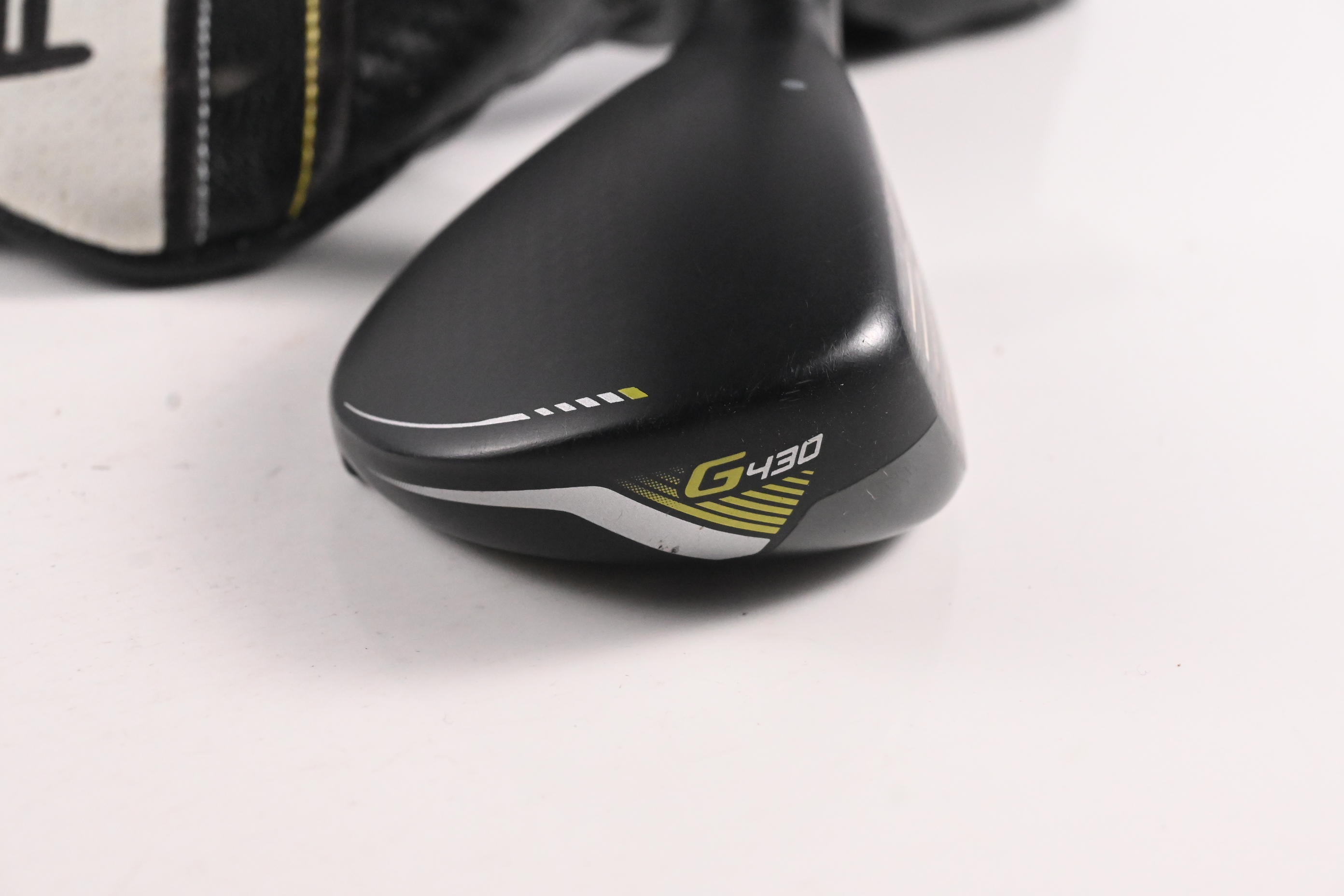 Ping G430 #4 Hybrid / 22 Degree / Regular Flex Ping Alta CB Black 70 Shaft