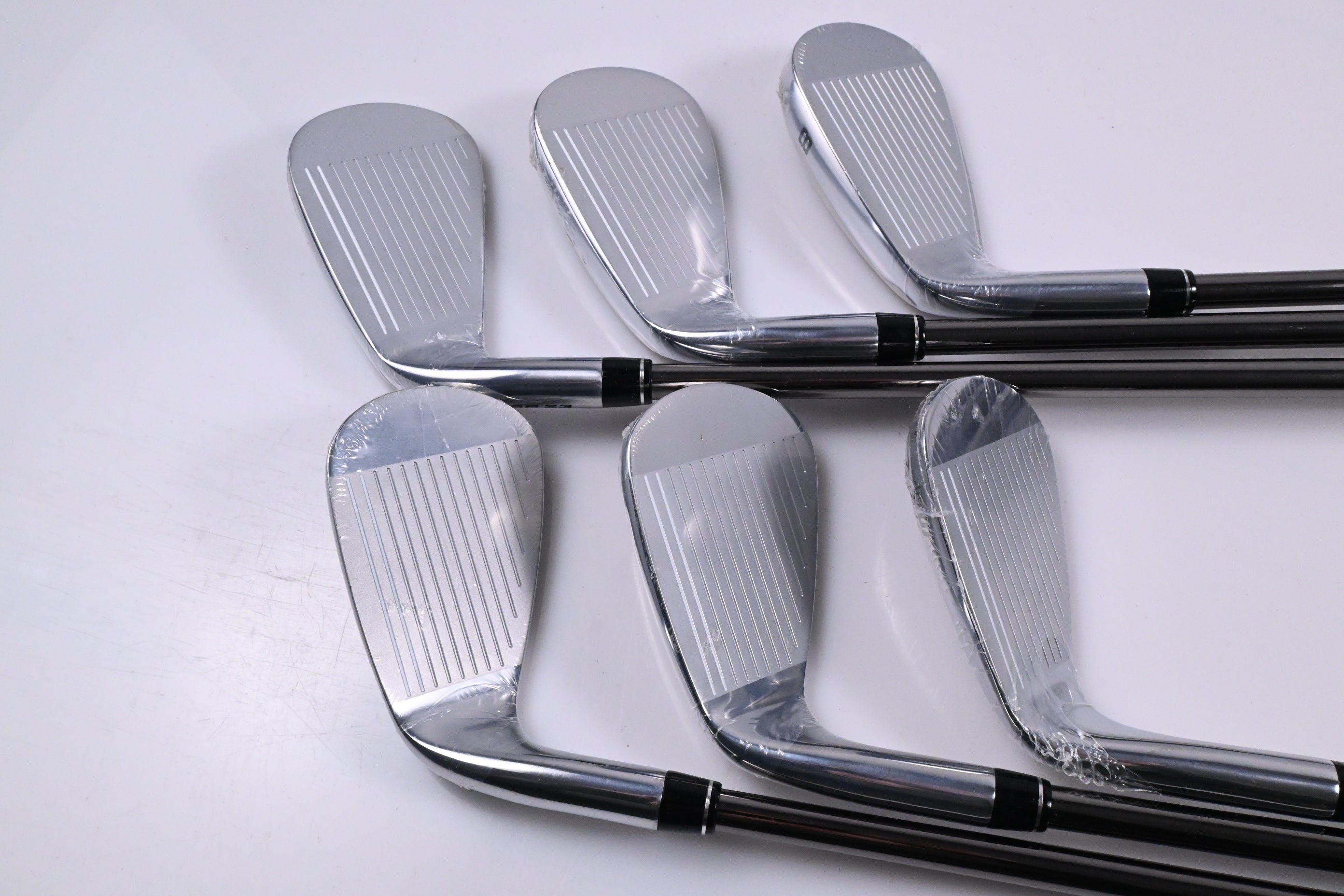 Callaway Great Big Bertha 2023 Irons / 6-PW+SW / Regular Flex Helium Nanocore 60