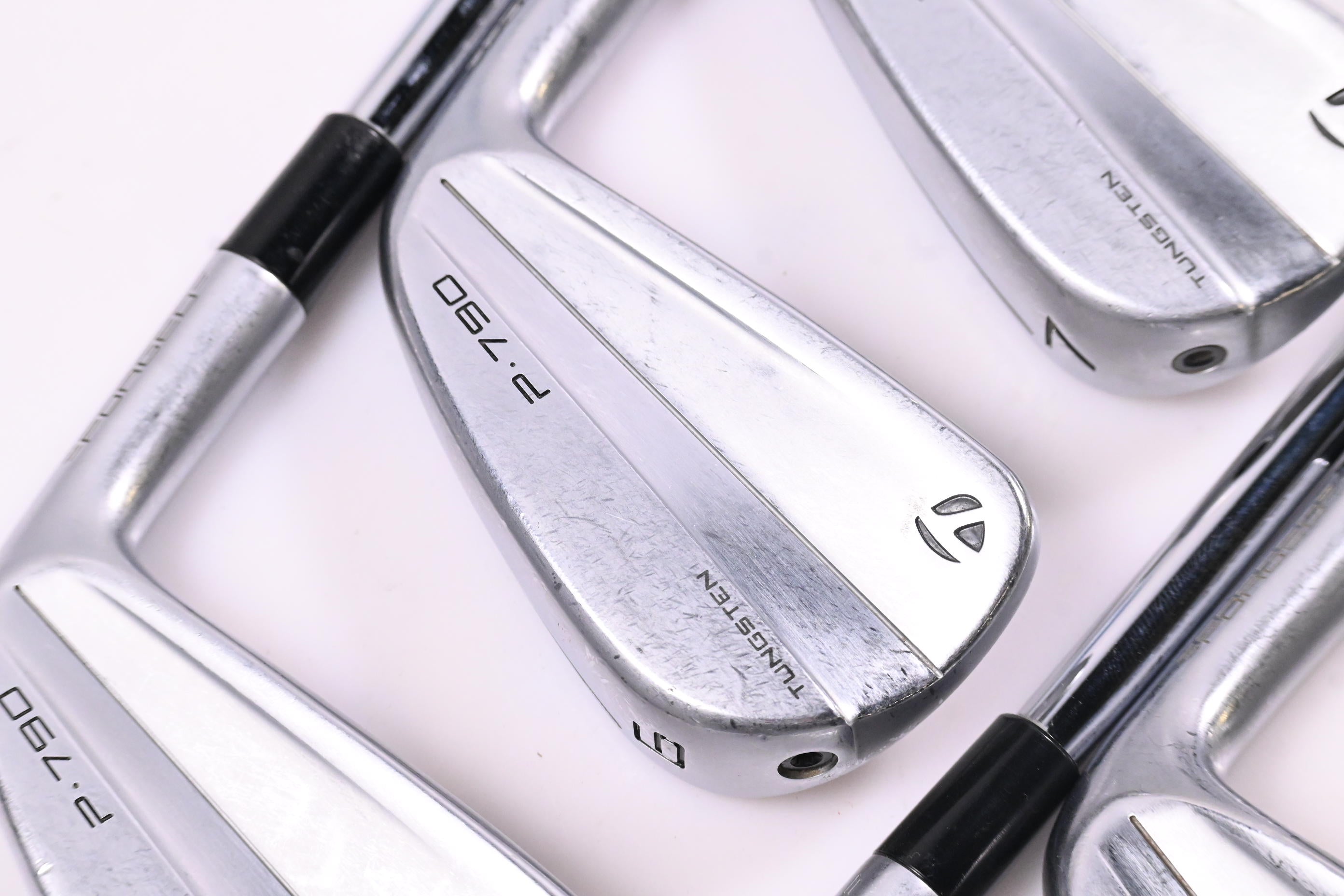 Taylormade P790 2023 Irons / 5-PW / X-Flex Dynamic Gold Mid 115 Shaft