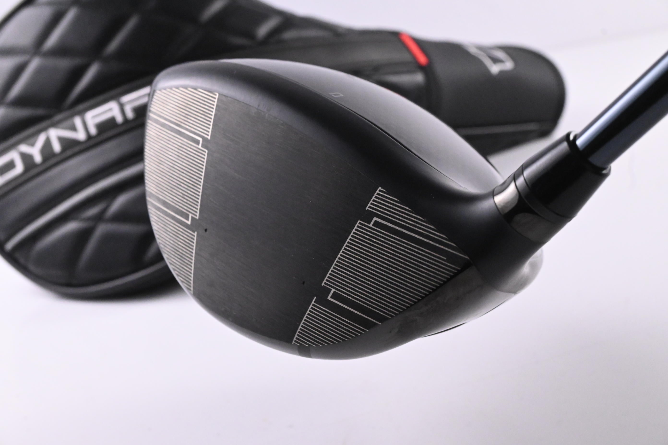Wilson DYNAPWR 2025 Carbon Driver / 10.5 Degree / Stiff Flex UST Mamiya LINQ 5