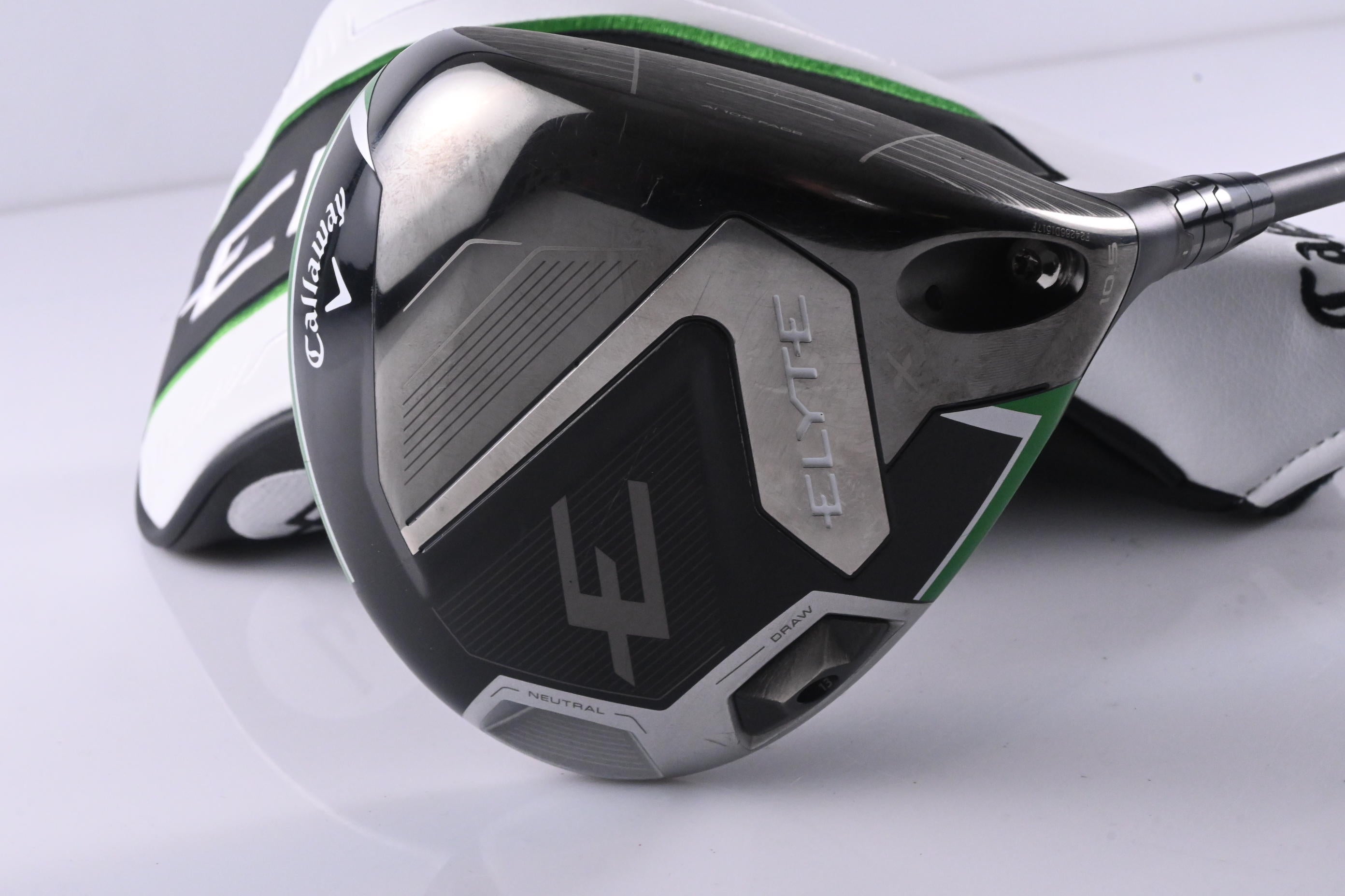 Callaway Elyte X Driver / 10.5 Degree / Regular Flex Vanquish 4 Shaft