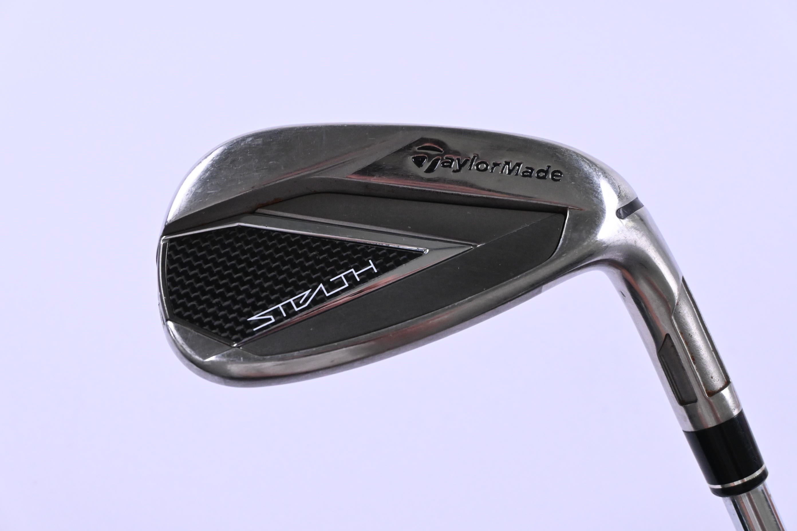 Taylormade Stealth Pitching Wedge / 43 Degree / Regular Flex KBS Max MT 85 Shaft