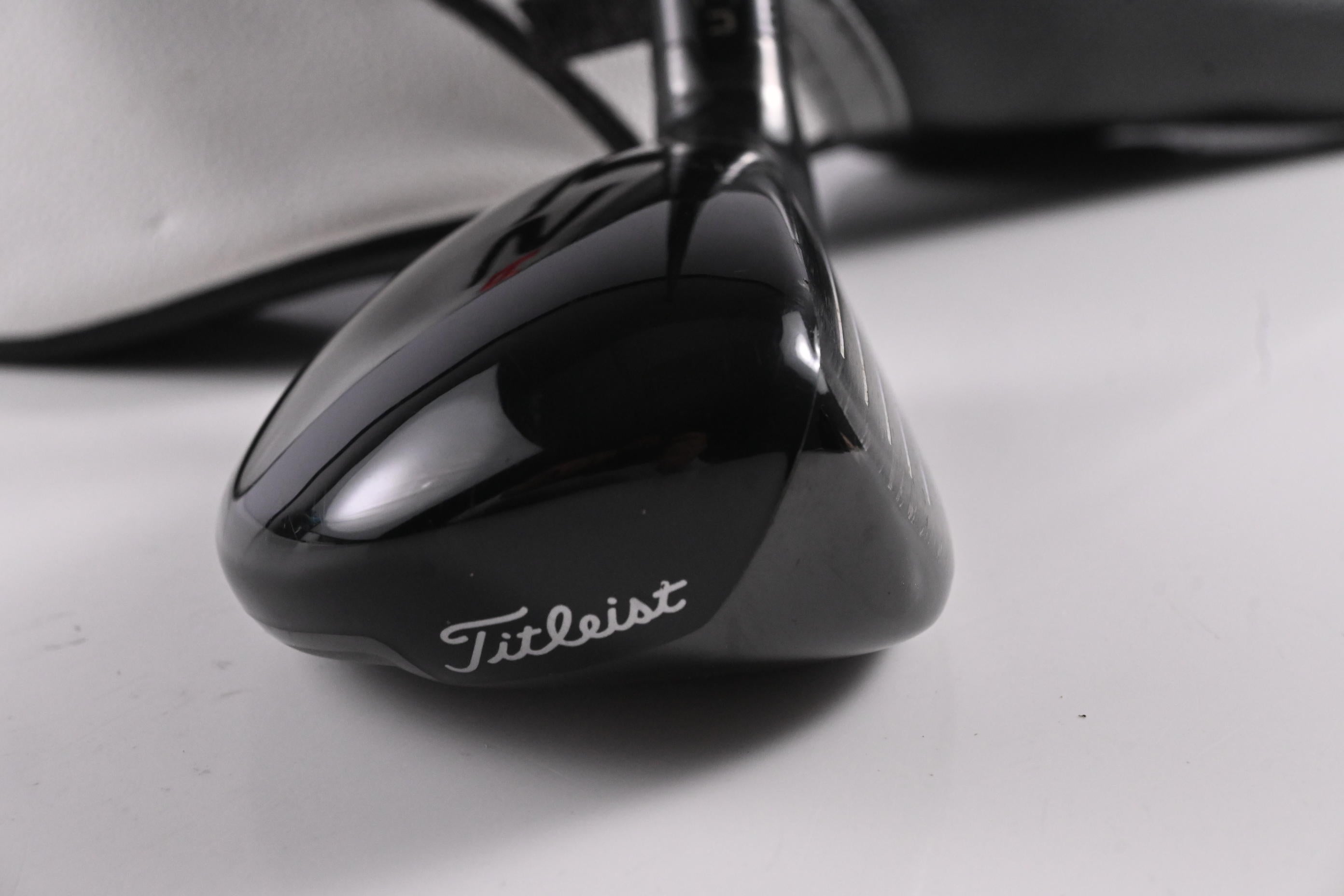 Titleist TSR3 #4 Hybrid / 21 Degree / Stiff Flex Hzrdus Gen4 Black 80 Shaft