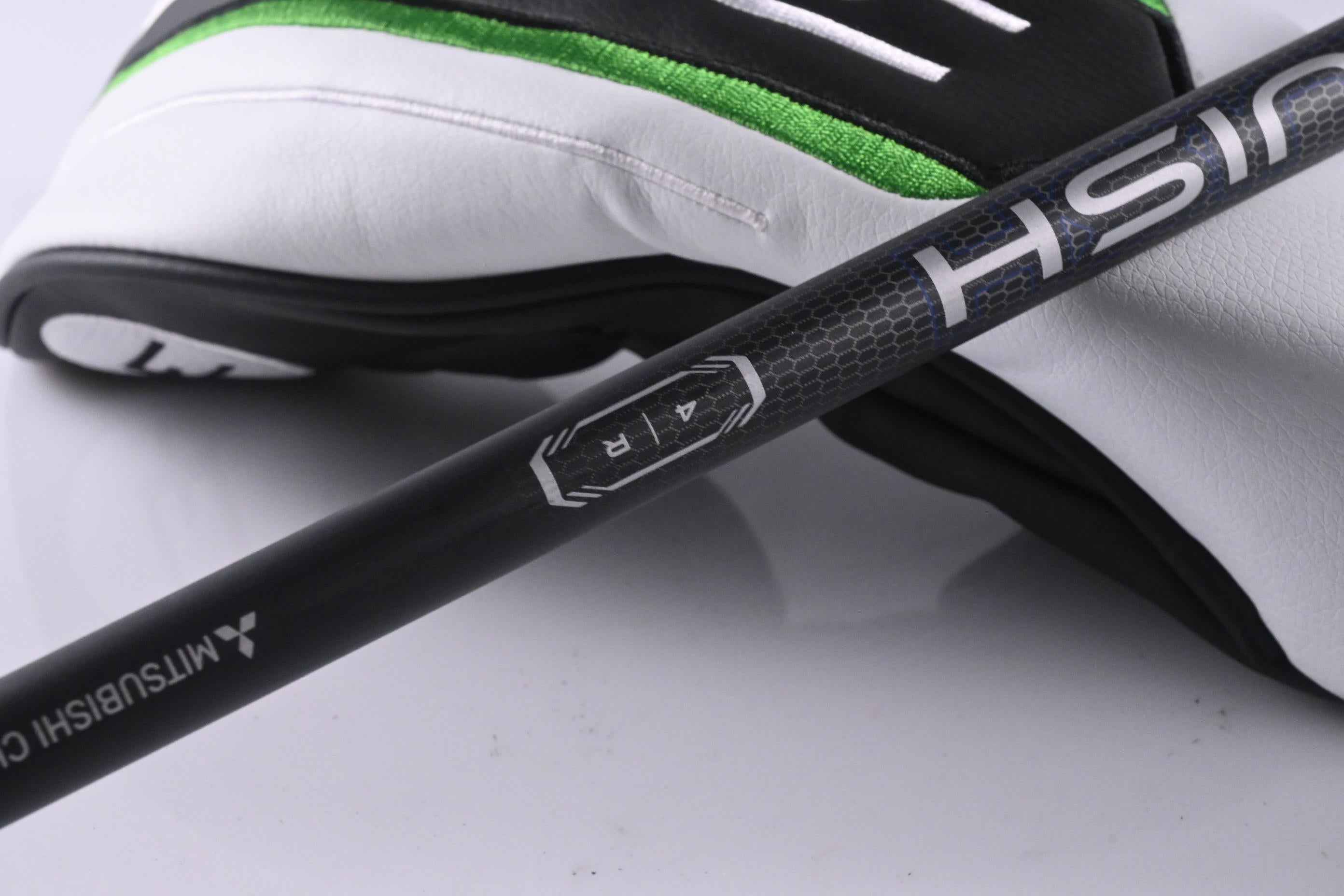 Callaway Elyte X Driver / 10.5 Degree / Regular Flex Vanquish 4 Shaft