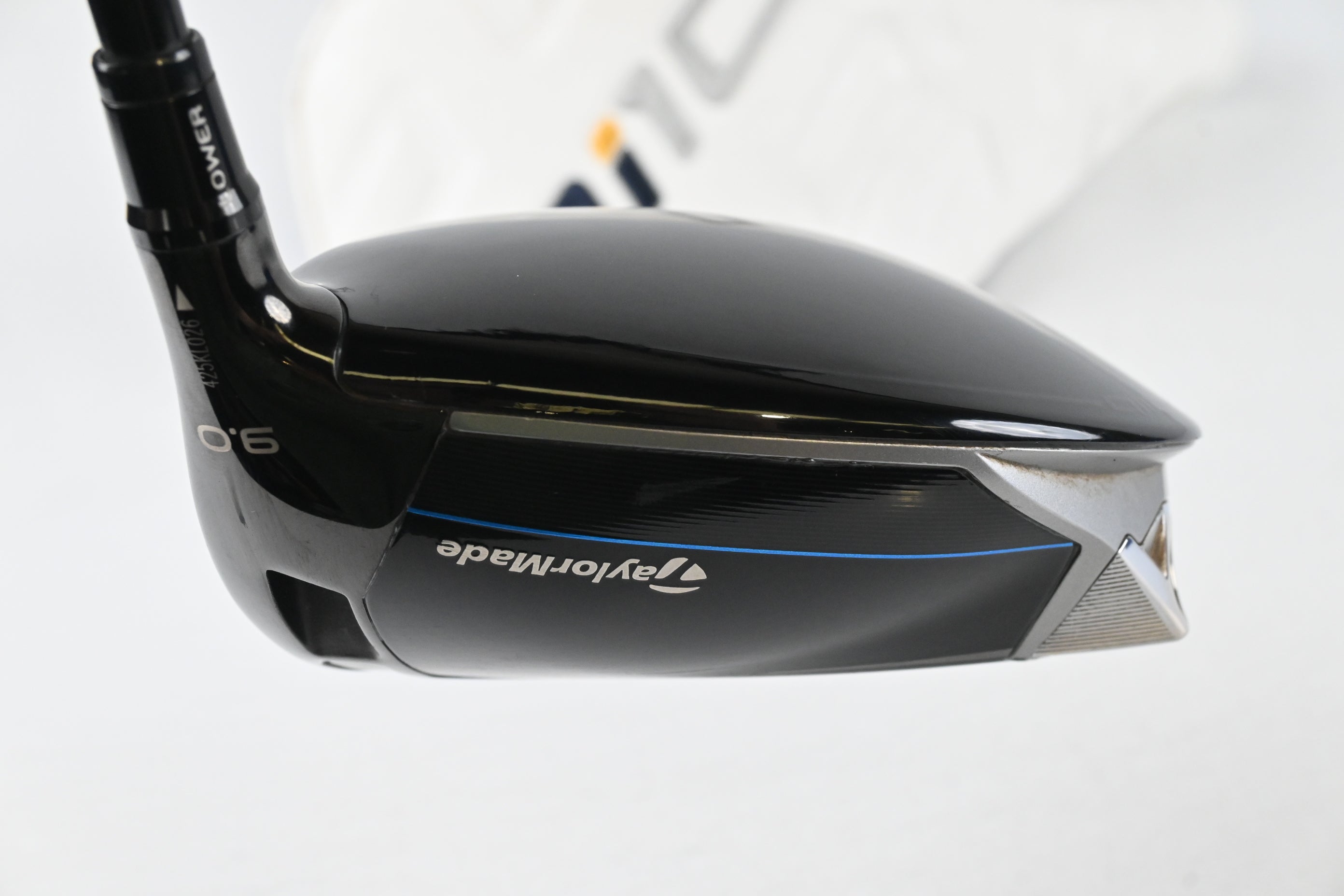 Taylormade Qi10 LS Driver / 9 Degree / Stiff Flex Kai'li White 70 Shaft