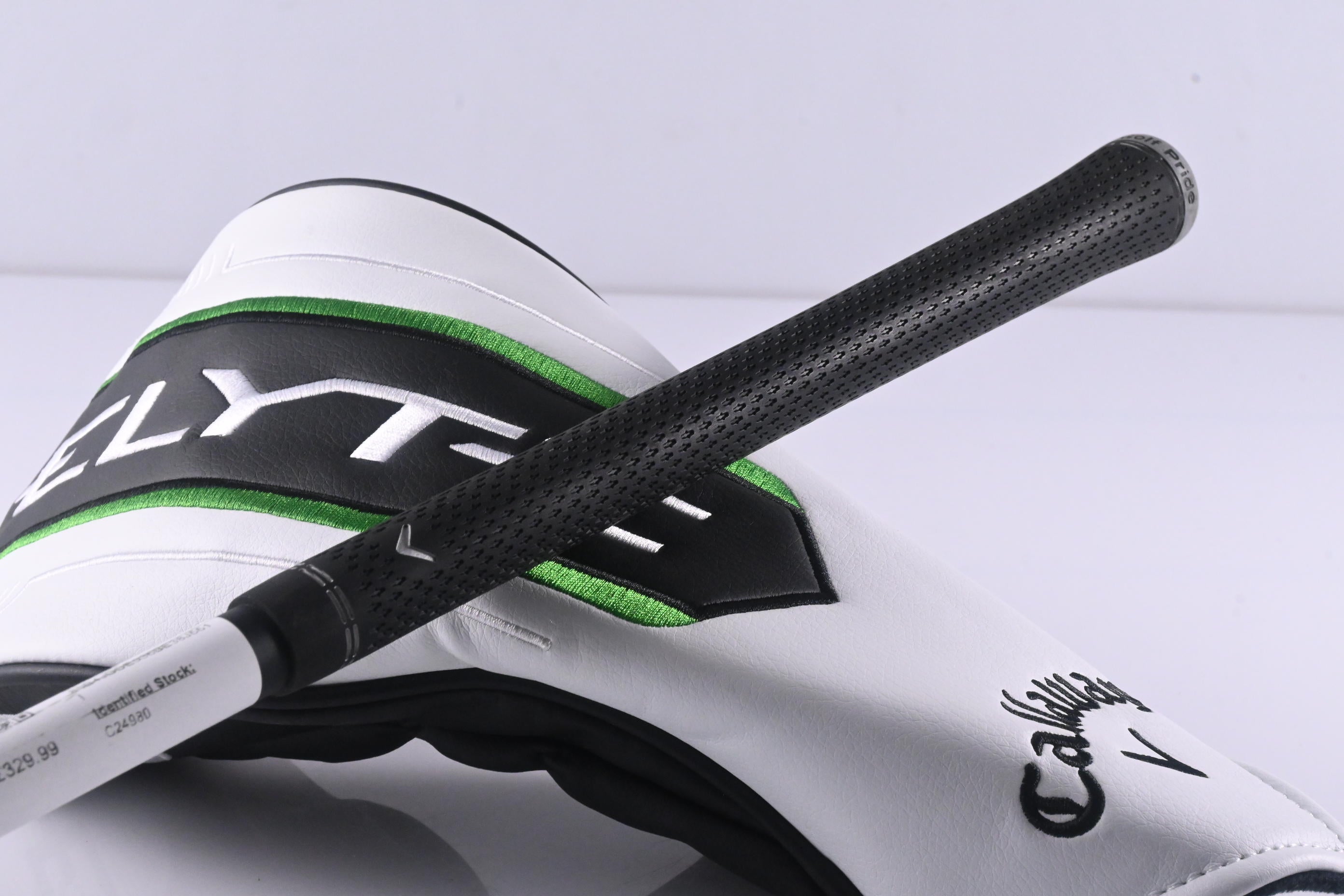 Callaway Elyte X Driver / 10.5 Degree / Regular Flex Vanquish 4 Shaft