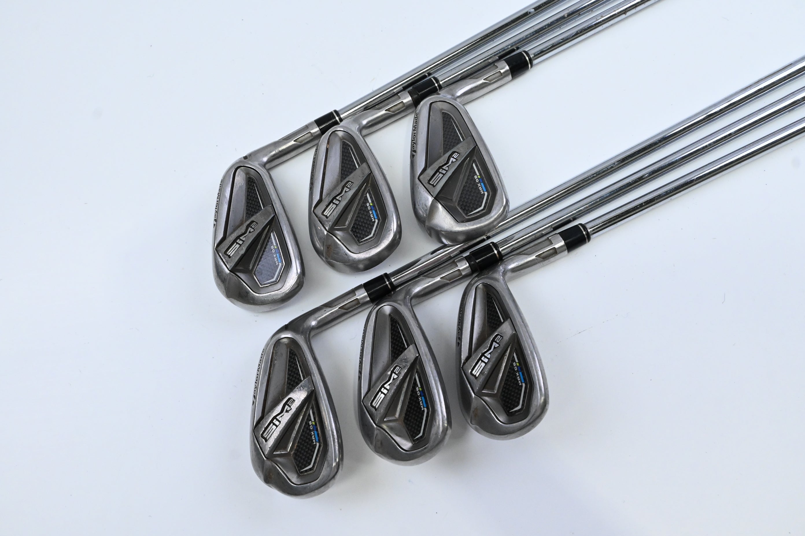 Taylormade SIM2 Max OS Irons / 6-PW+AW / Regular Flex KBS Max MT 85 Shafts