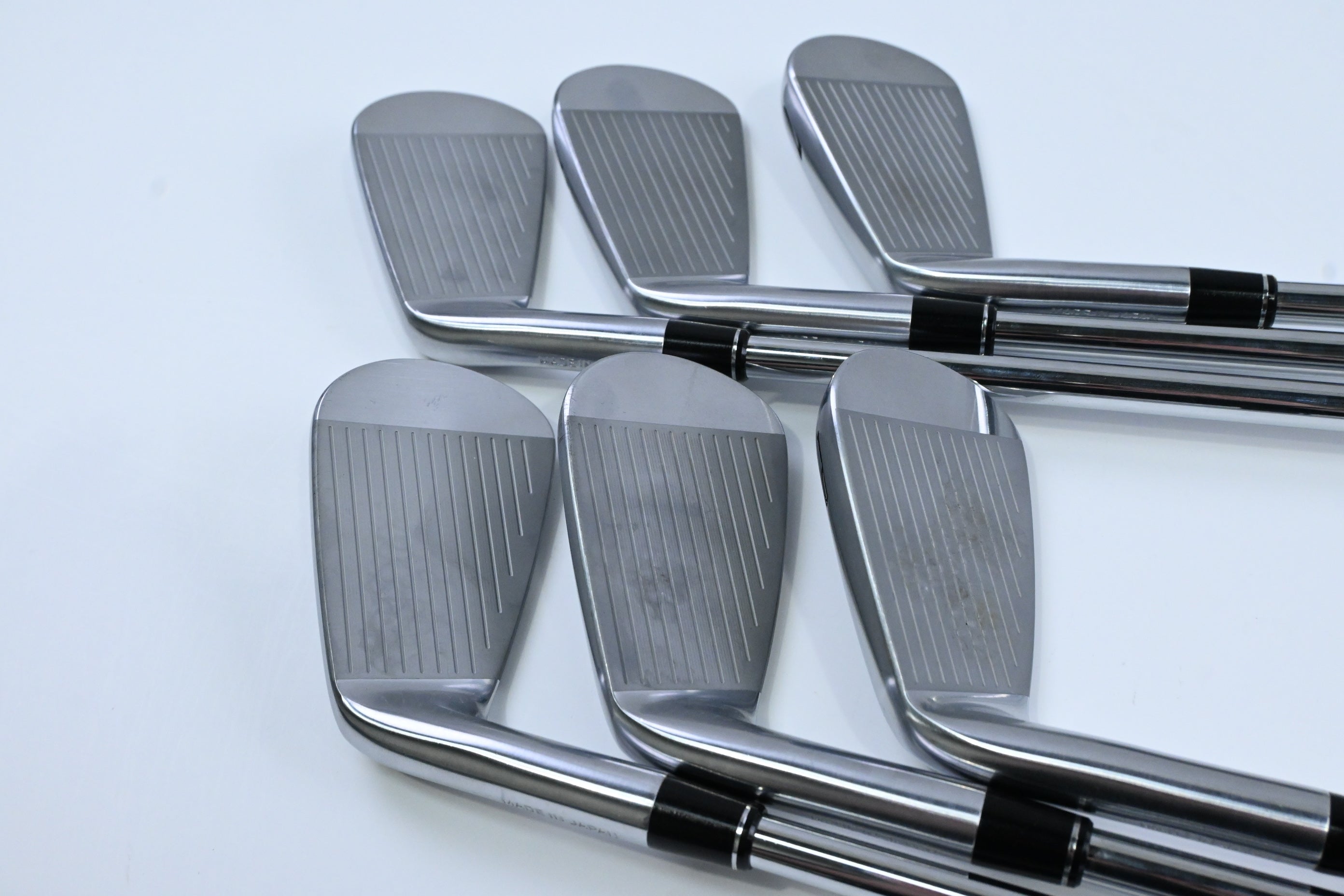Yonex Ezone CB 501 Irons / 5-PW / Stiff Flex NS Pro Modus3 Tour 105 Shafts