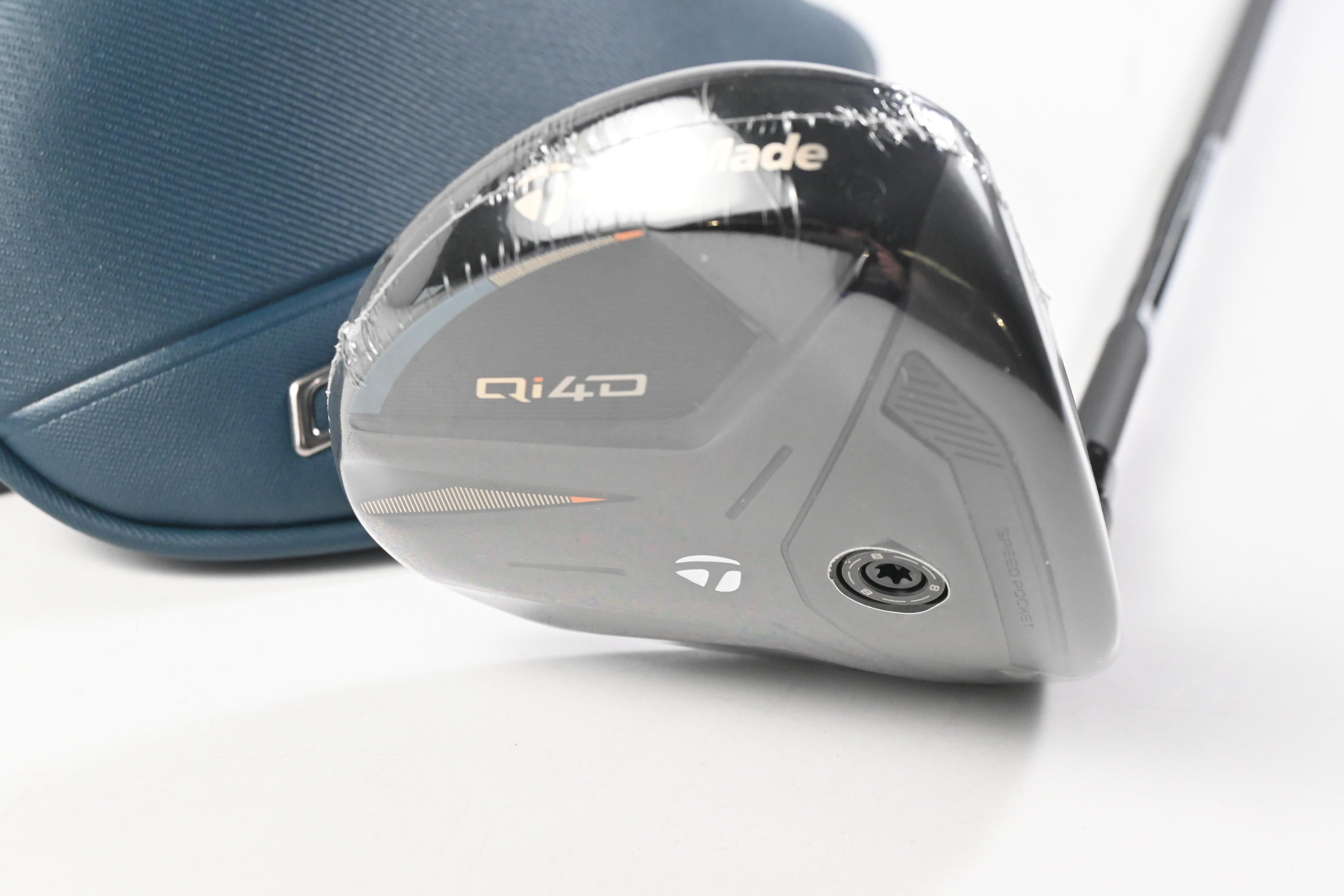 Taylormade Qi4D #3HL Wood / 16.5 Degree / Regular Flex Reax 55 Shaft