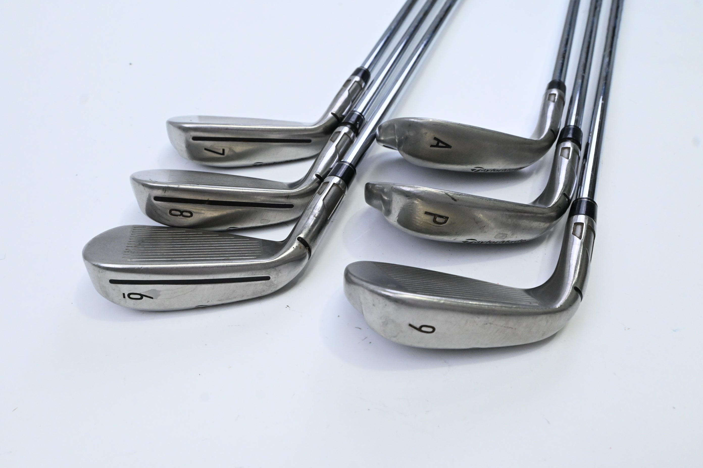 Taylormade SIM2 Max OS Irons / 6-PW+AW / Regular Flex KBS Max MT 85 Shafts