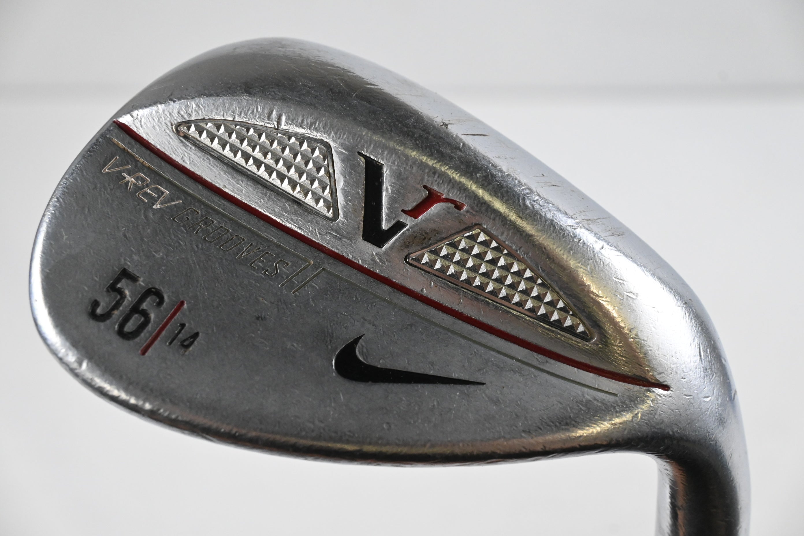 Nike VR V-Rev Sand Wedge / 56 Degree / Stiff Flex Dynamic Gold S200 Shaft