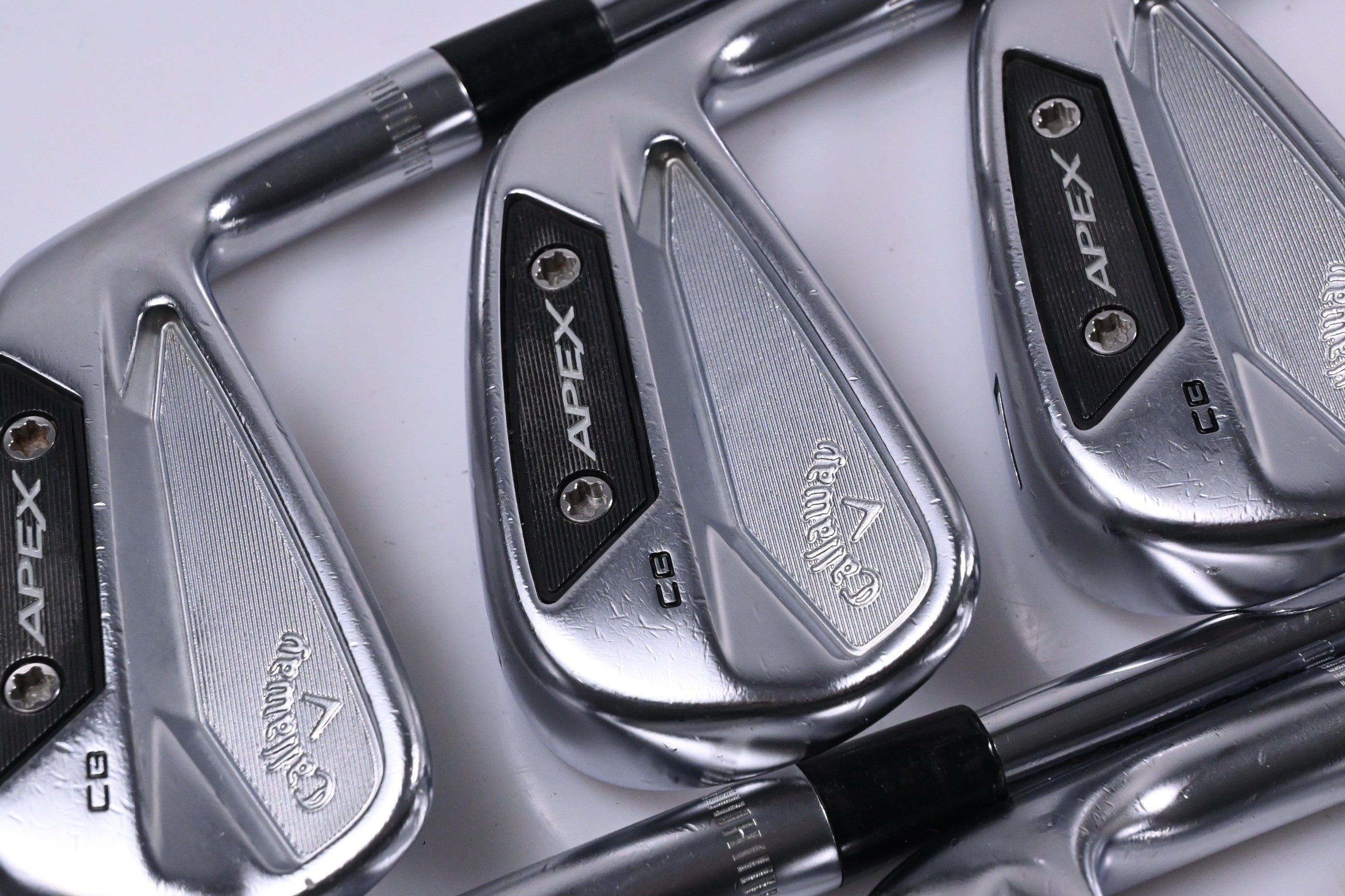 Callaway Apex CB 24 Irons / 5-10i / Regular Flex Elevate MPH 115 Shafts