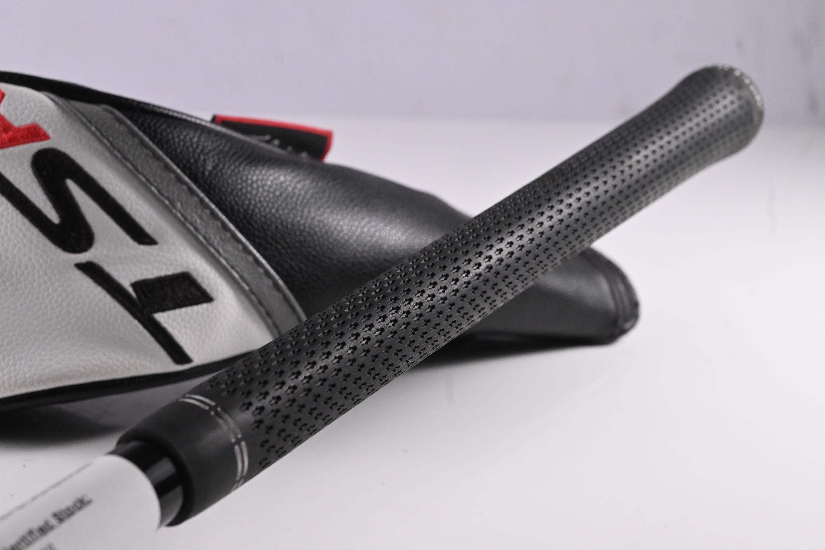 Titleist TSR3 #4 Hybrid / 21 Degree / Stiff Flex Hzrdus Gen4 Black 80 Shaft