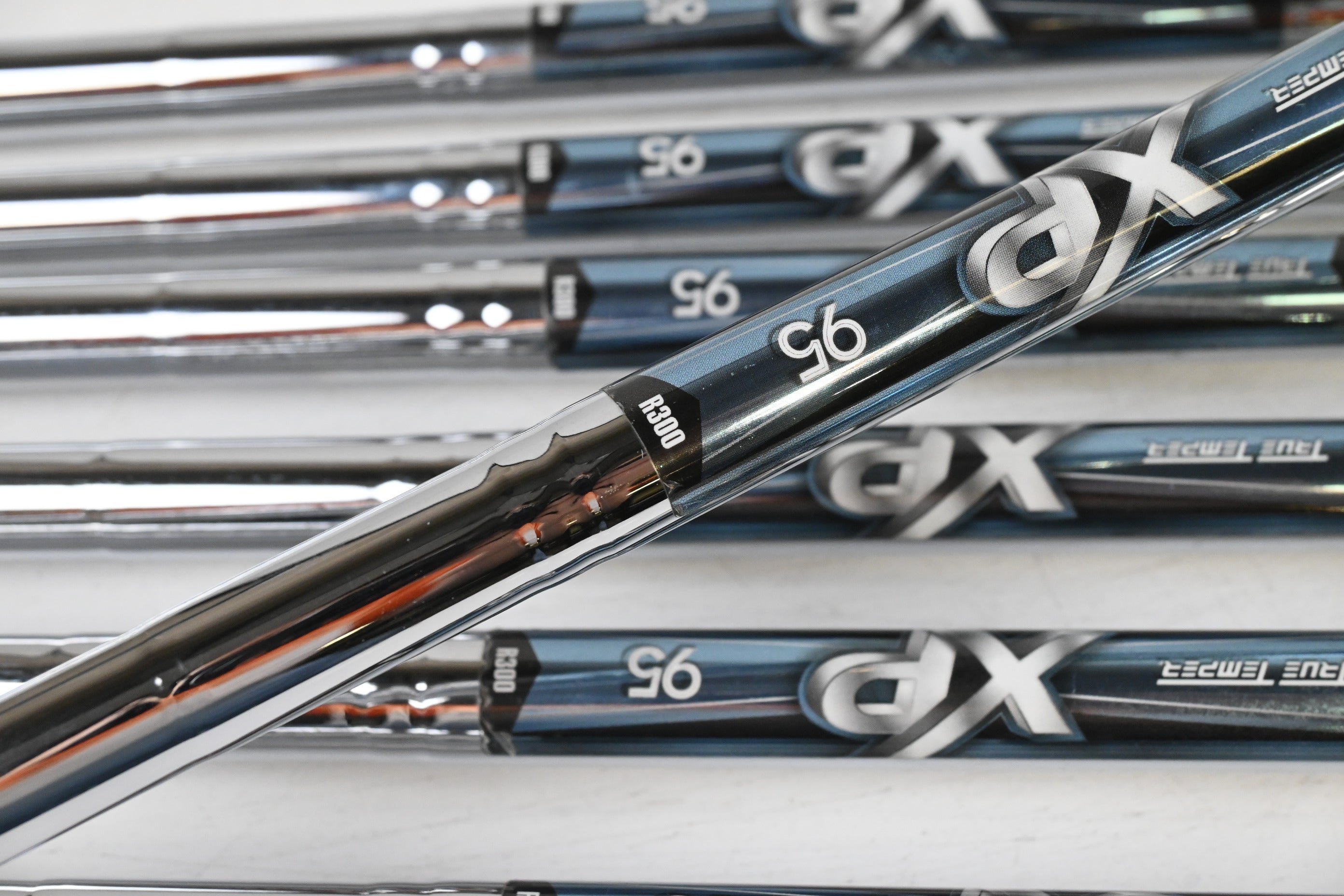 Callaway Apex Forged Irons / 4-PW / Regular Flex XP 95 R300 Shafts