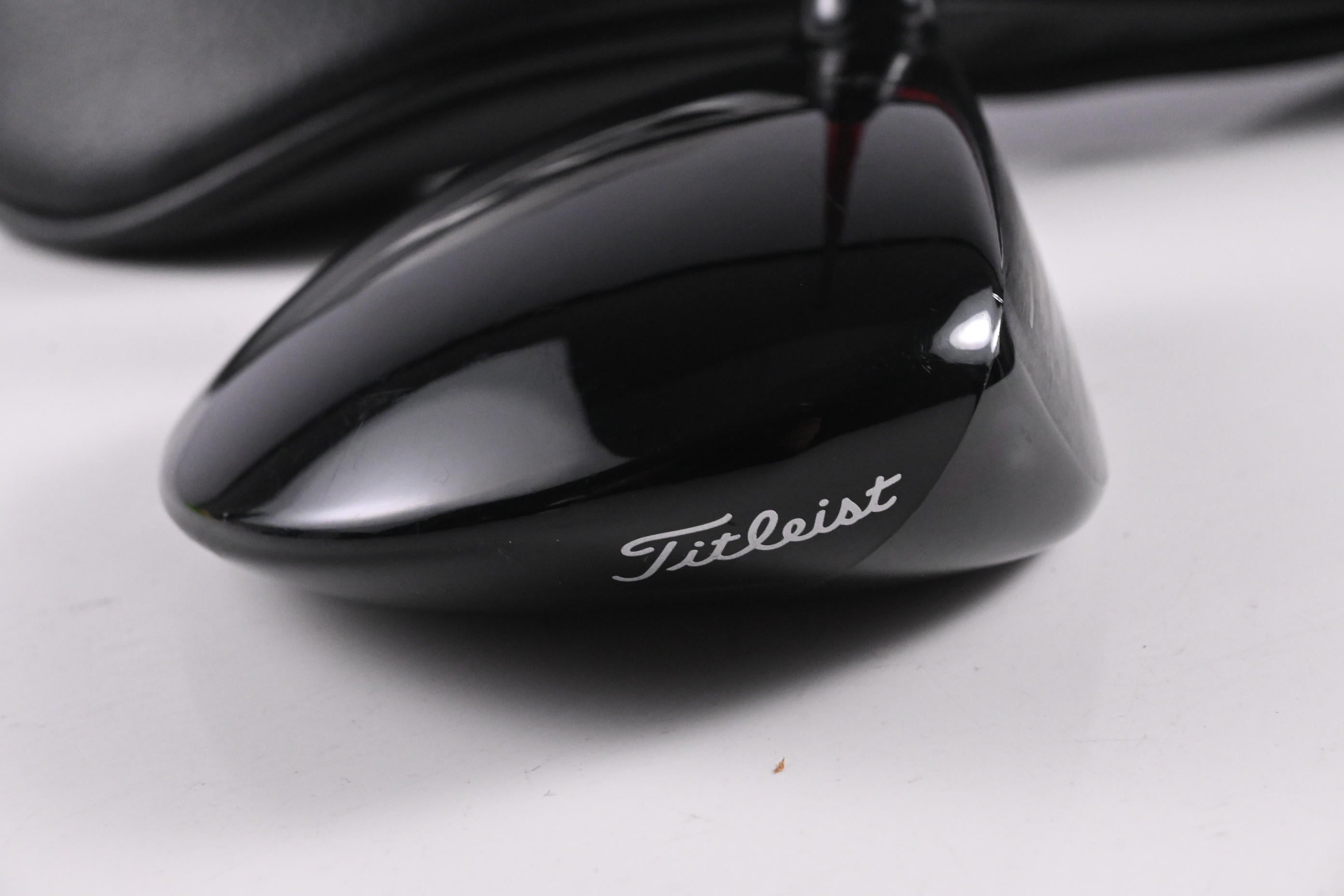 Titleist GT2 #3 Wood / 16.5 Degree / Regular Flex Project X Denali Red 60 Shaft