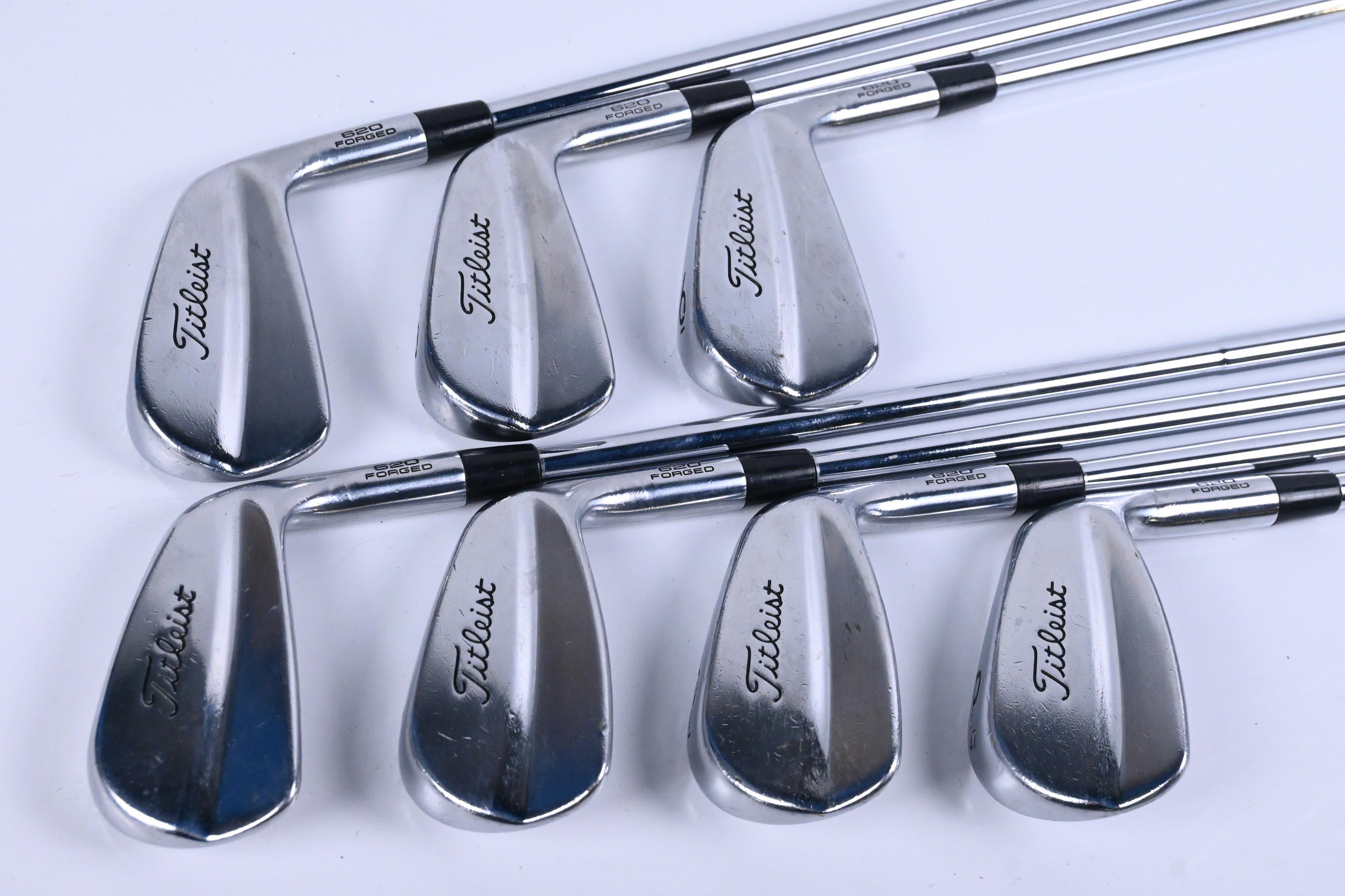Titleist MB 620 Irons / 4-PW / Stiff Flex Dynamic Gold 120 S300 Shafts