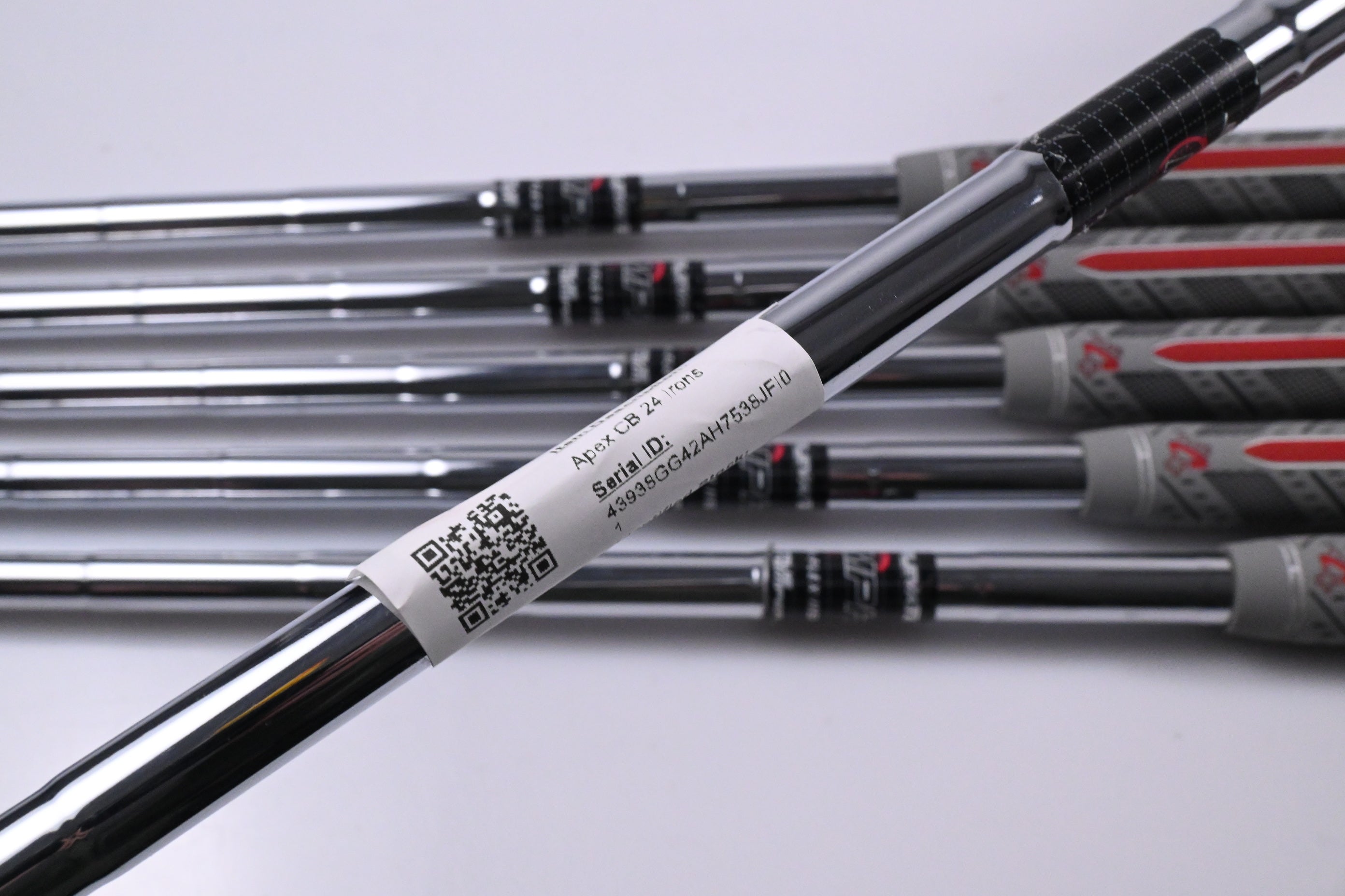 Callaway Apex CB 24 Irons / 5-10i / Regular Flex Elevate MPH 115 Shafts