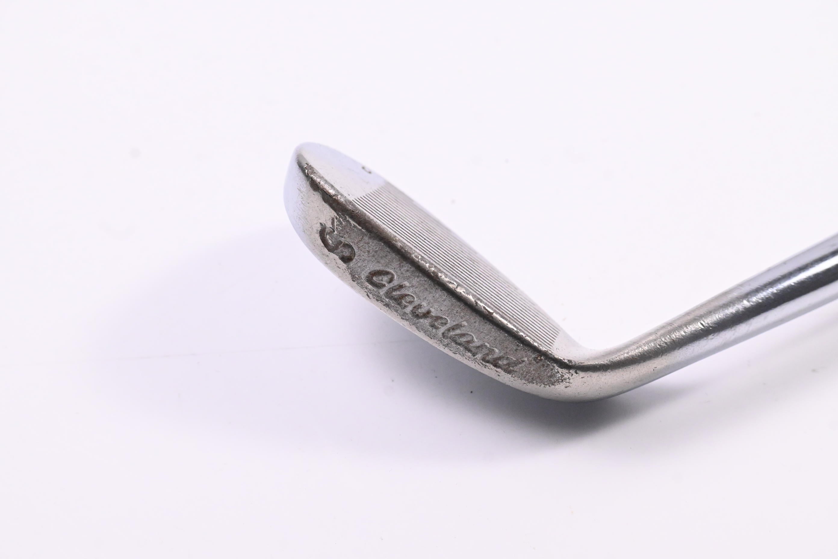 Cleveland 588 Original Sand Wedge / 56 Degree / Stiff Flex Cleveland Shaft