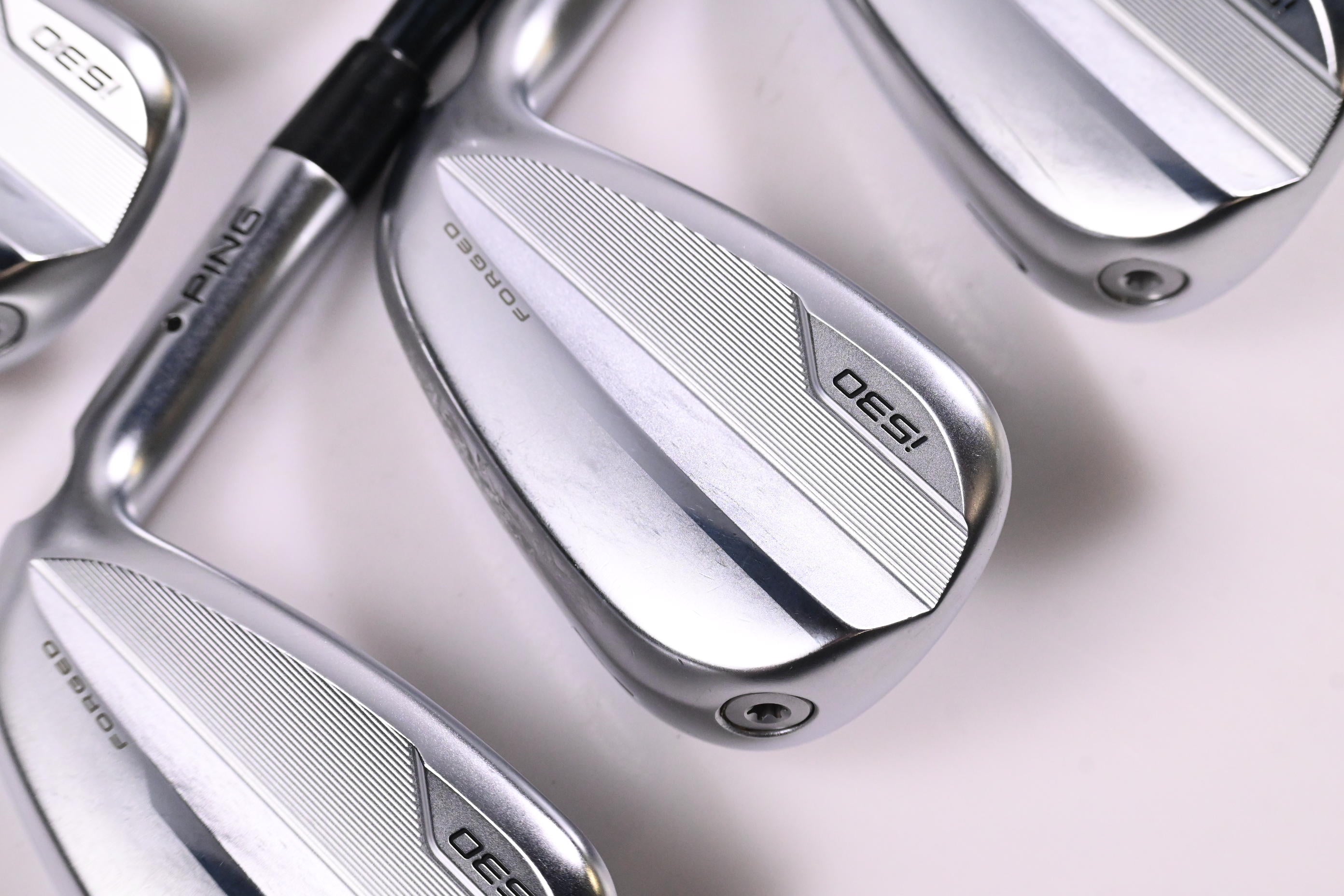 Ping i530 Irons / 7-PW+GW / Black Dot / Senior Flex UST Recoil Dart 65 Shafts