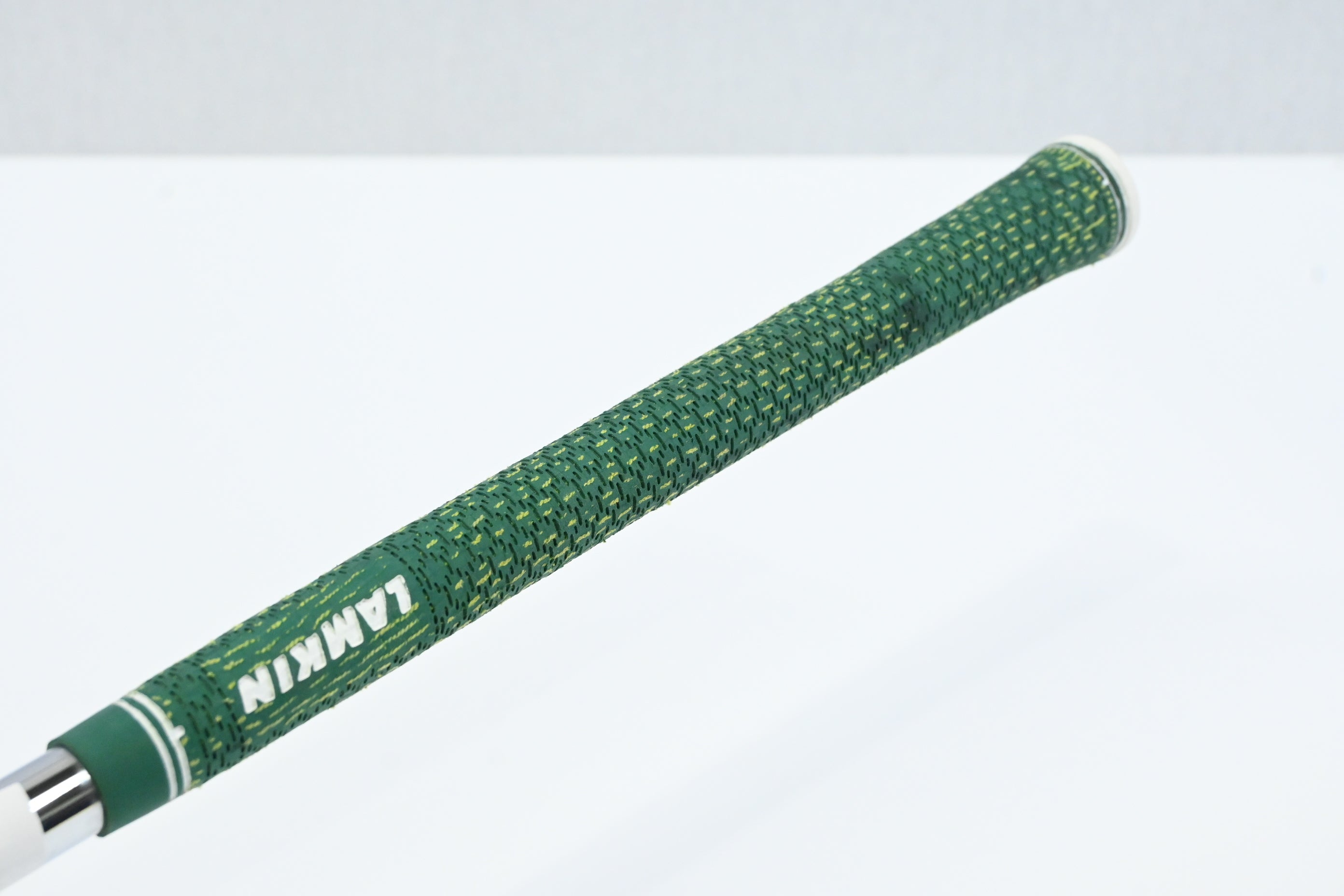 Vega VDC #4 Iron / 22 Degree / Regular Plus Project X Rifle Shaft