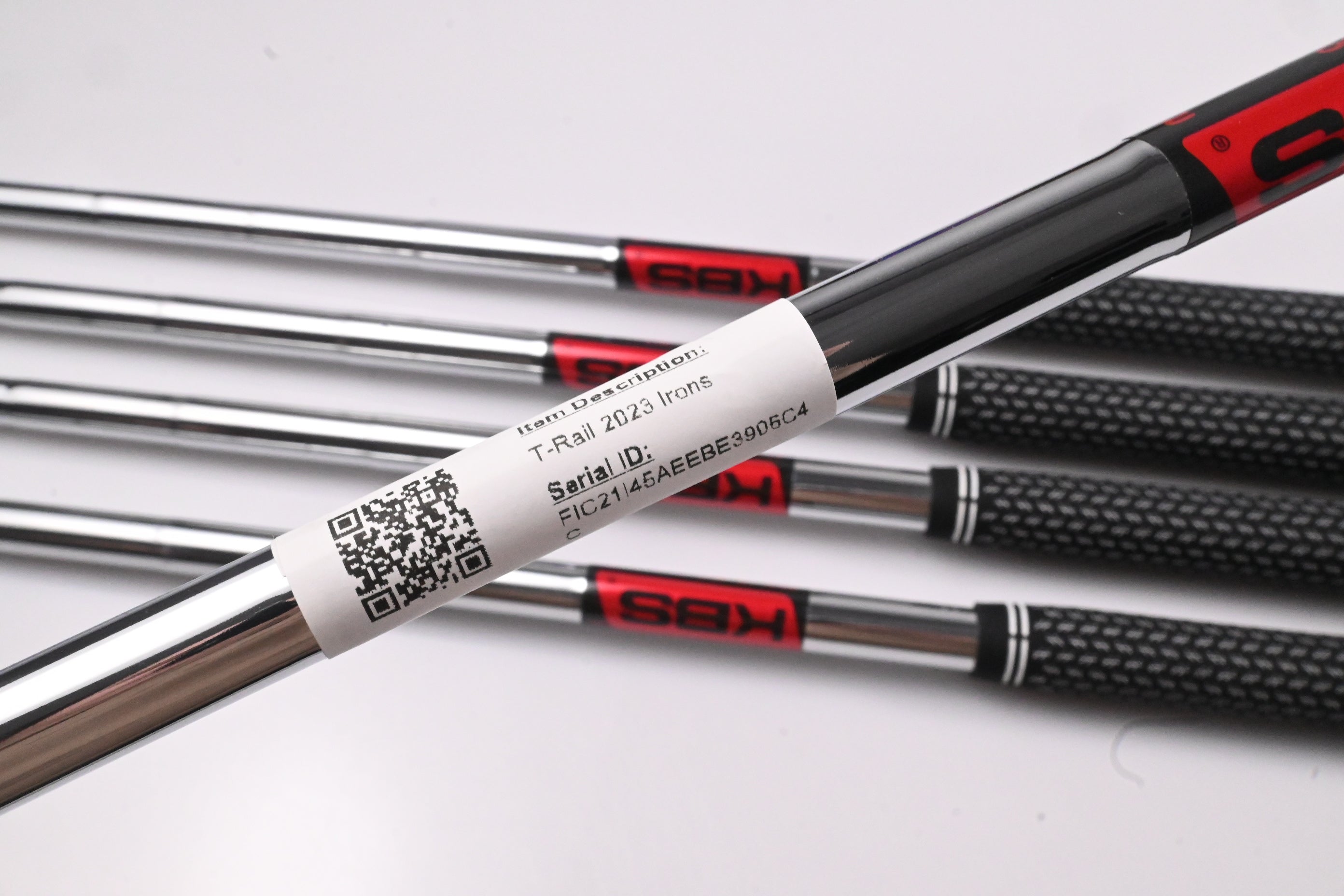 Cobra T-Rail 2023 Hybrid Irons / 7-PW+SW / Regular Flex KBS Tour 90 Shafts