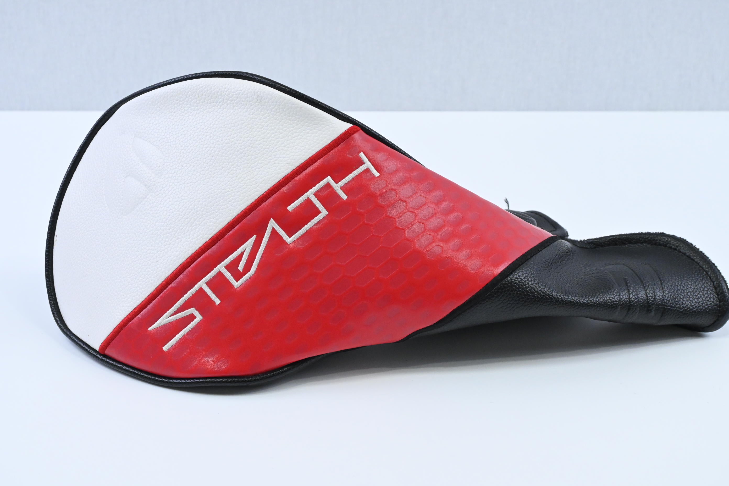 Taylormade Stealth 2 Plus Driver / 9 Degree / Stiff Flex HZRDUS Gen4 Black 60