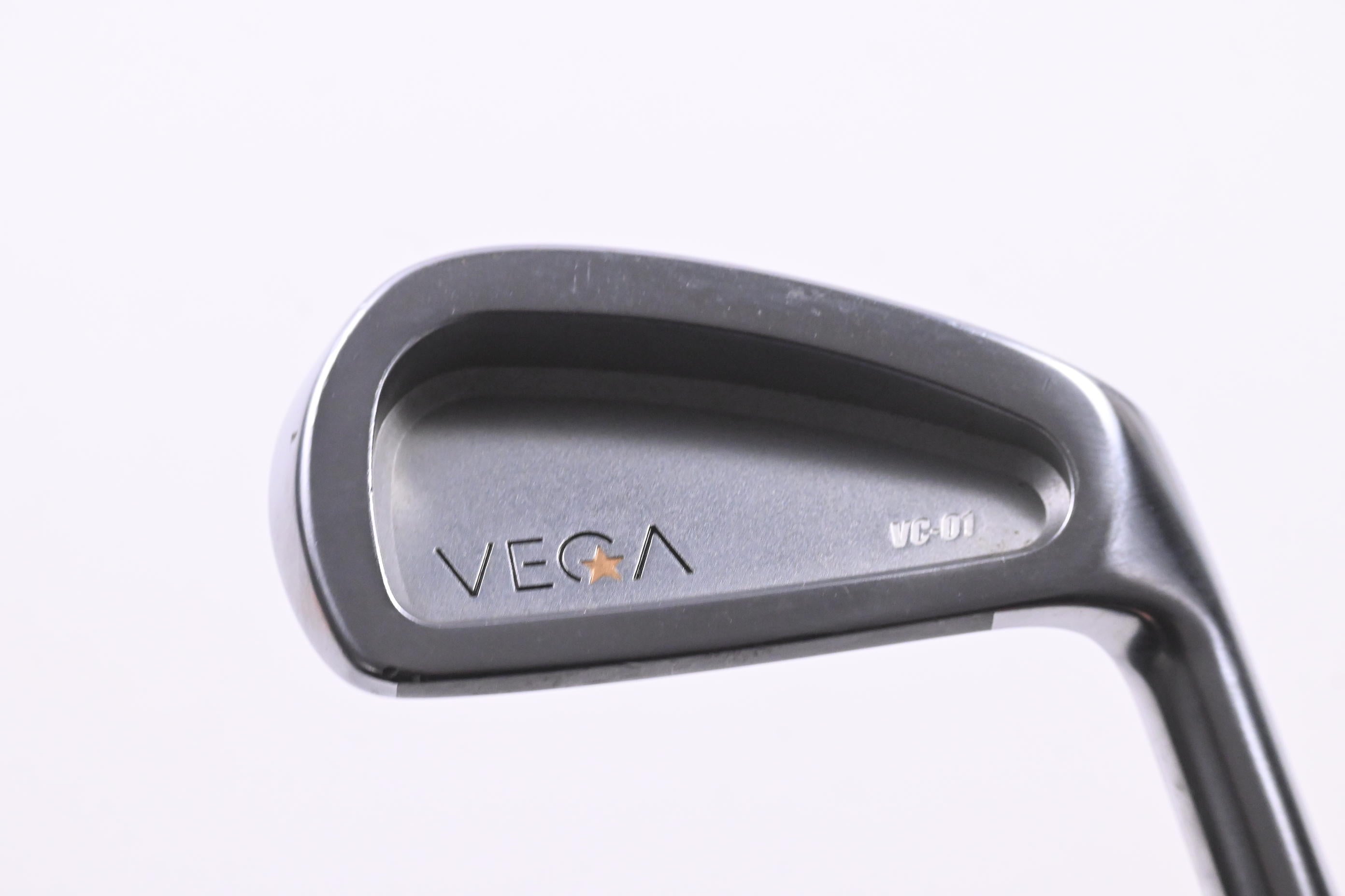 Vega VC-01 #6 Iron / 30 Degree / X-Flex N.S.Pro Modus³ Tour 105 Shaft