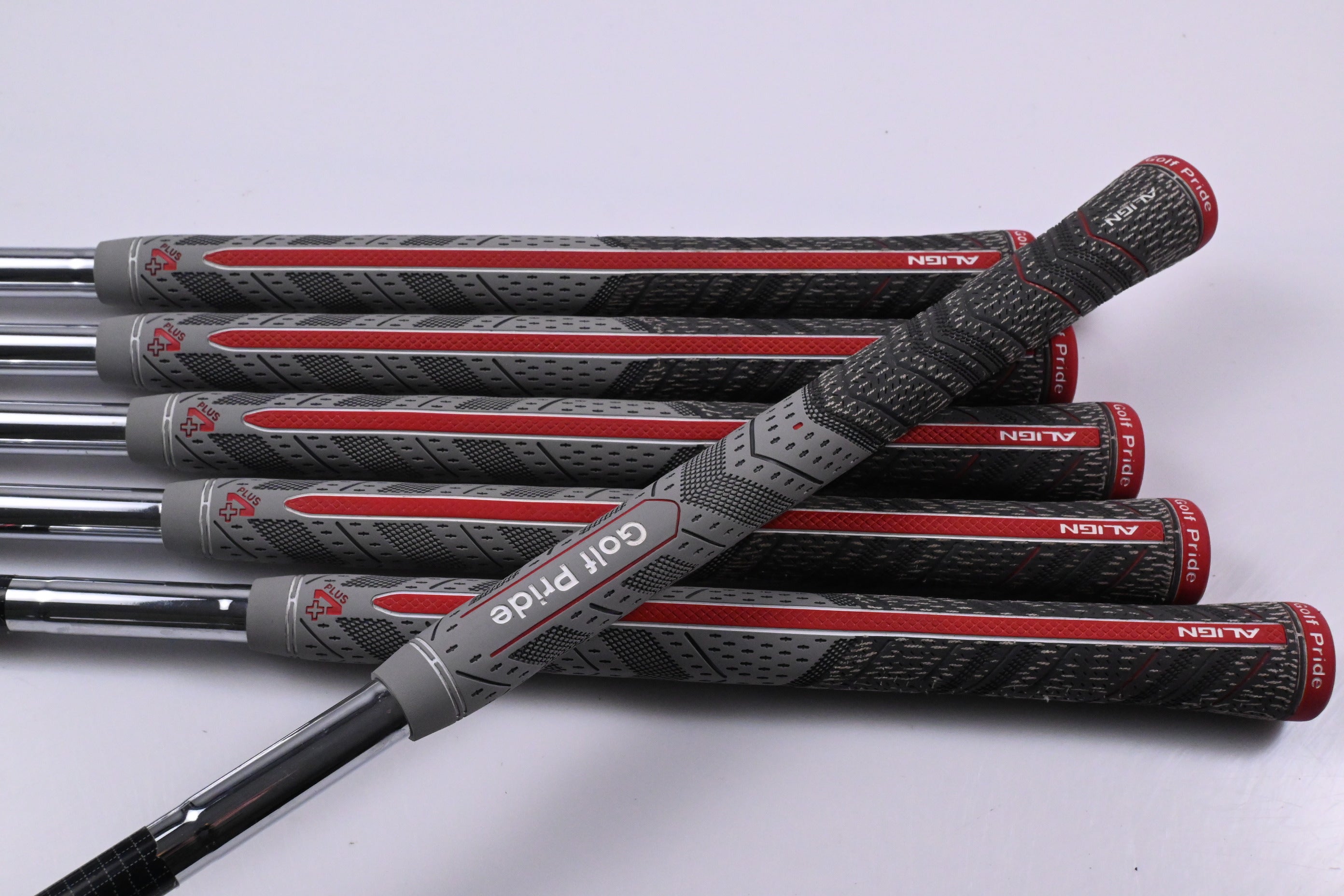 Callaway Apex CB 24 Irons / 5-10i / Regular Flex Elevate MPH 115 Shafts