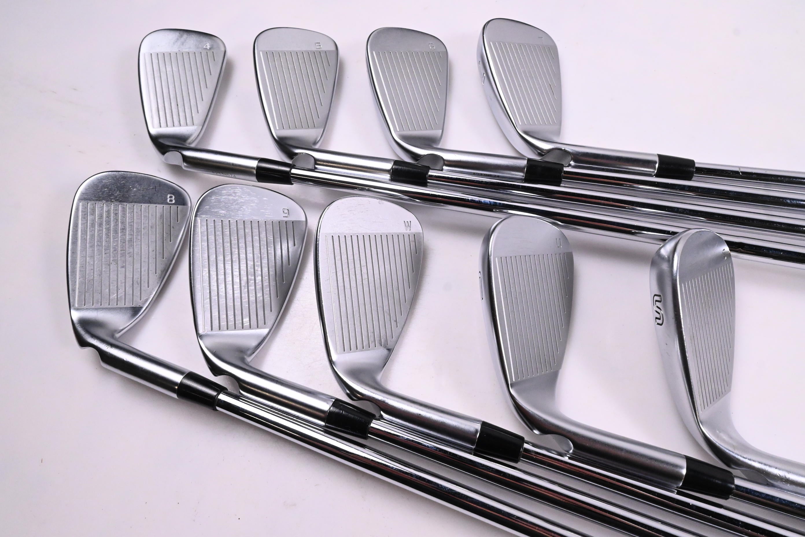 Ping G425 Irons / 4-PW+GW+SW / White Dot / Stiff Flex Dynamic Gold 120 S300