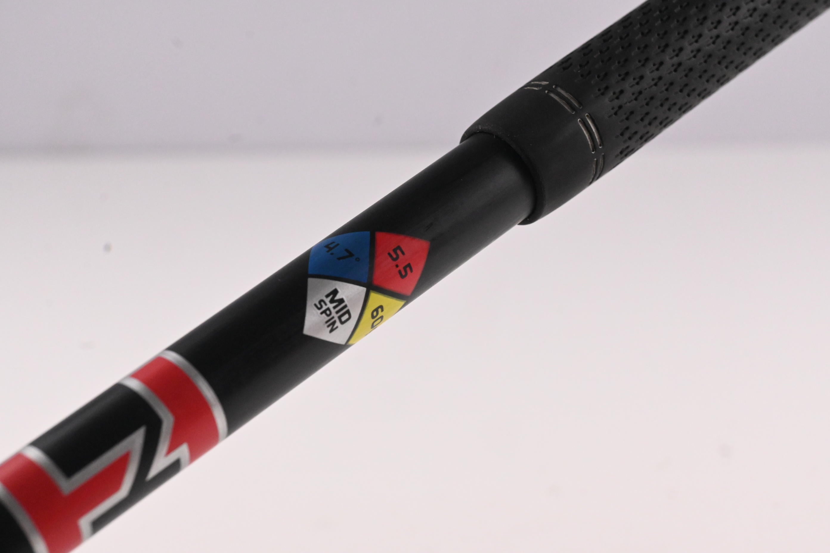 Titleist TSR2 #5 Wood / 18 Degree / Regular Flex HZRDUS CB Red 60 Shaft