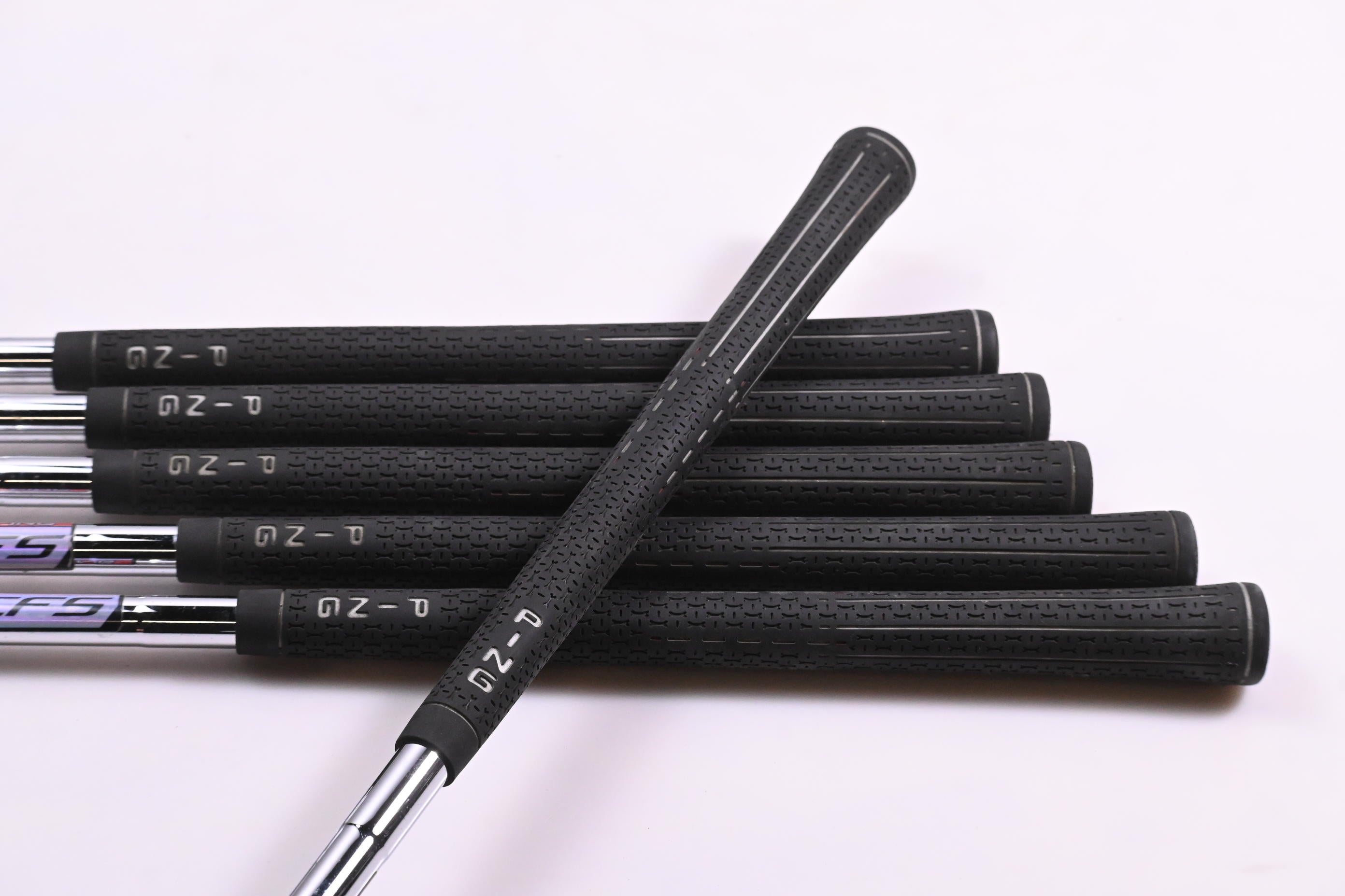 Ping G25 Irons / 4-9i / Black Dot / Regular Flex Ping CFS Shafts